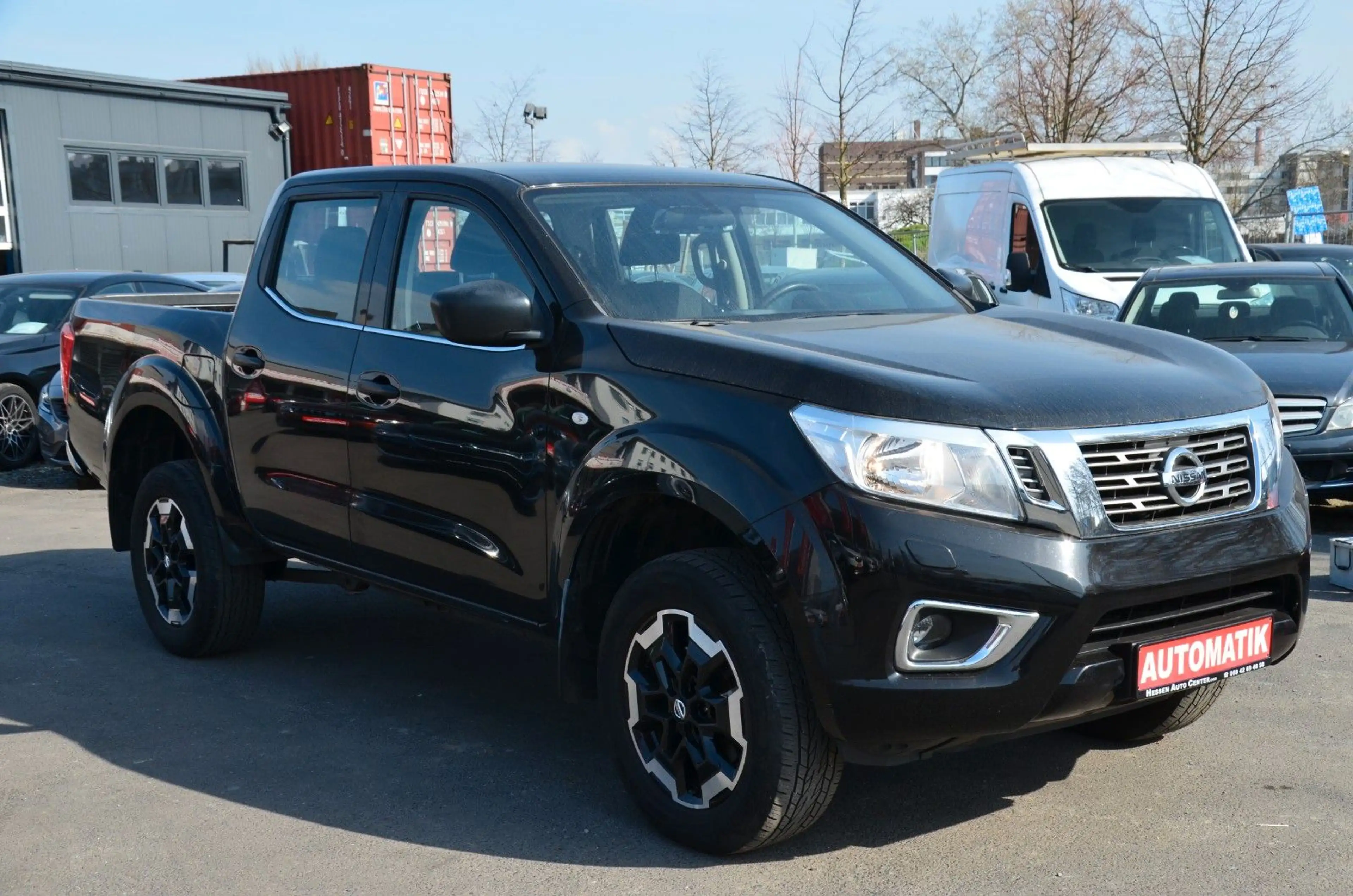 Nissan Navara NP300*-D*DoKa*AHK*AUTO*TEMPO*NAVI*TÜV — photo 3