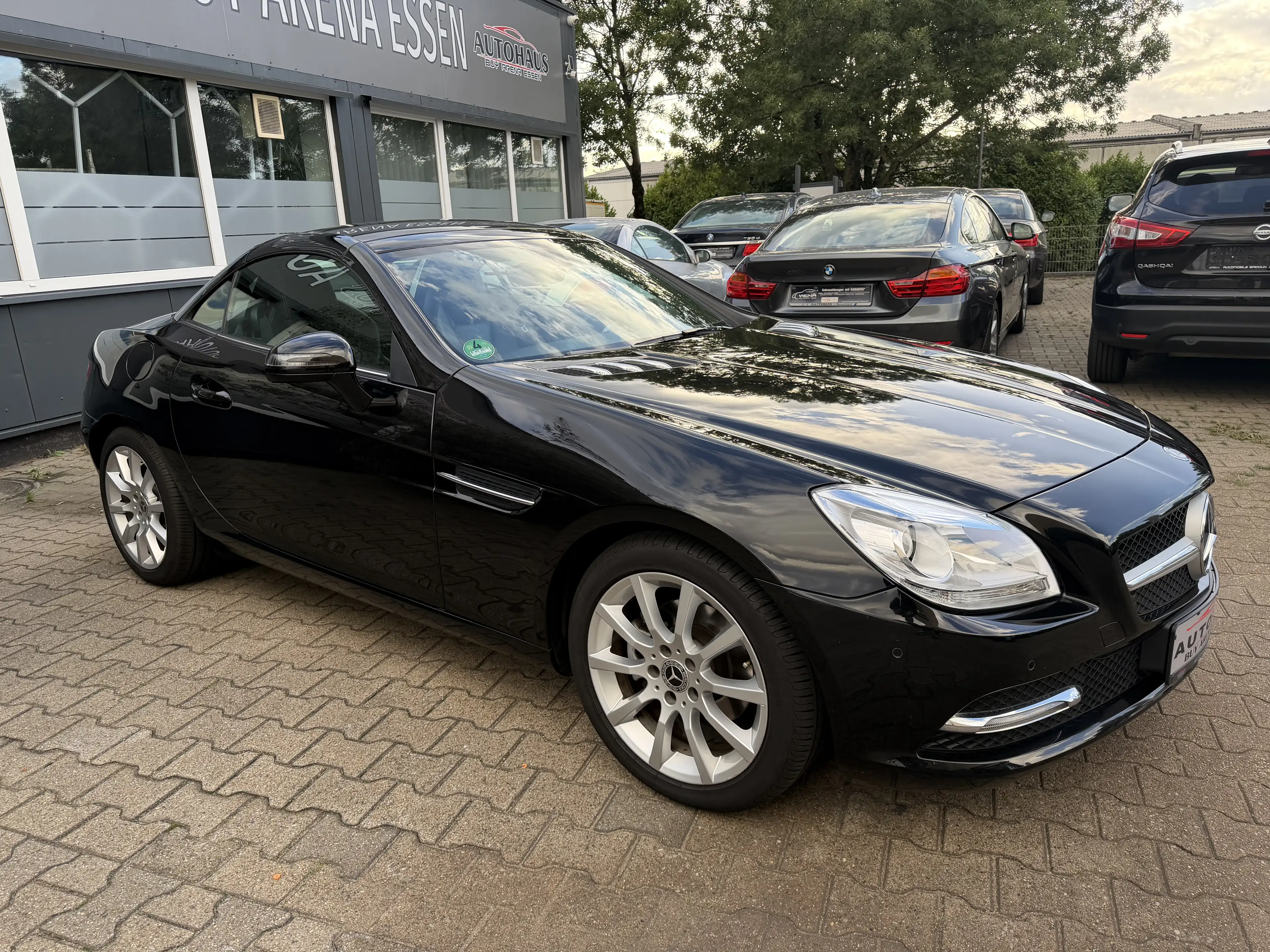 Mercedes-Benz SLK 200 BlueEfficiency 7G-TRONIC 1.Hand Voll S-Heft Top Gepflegt Leder Navi Schwarz — photo 7