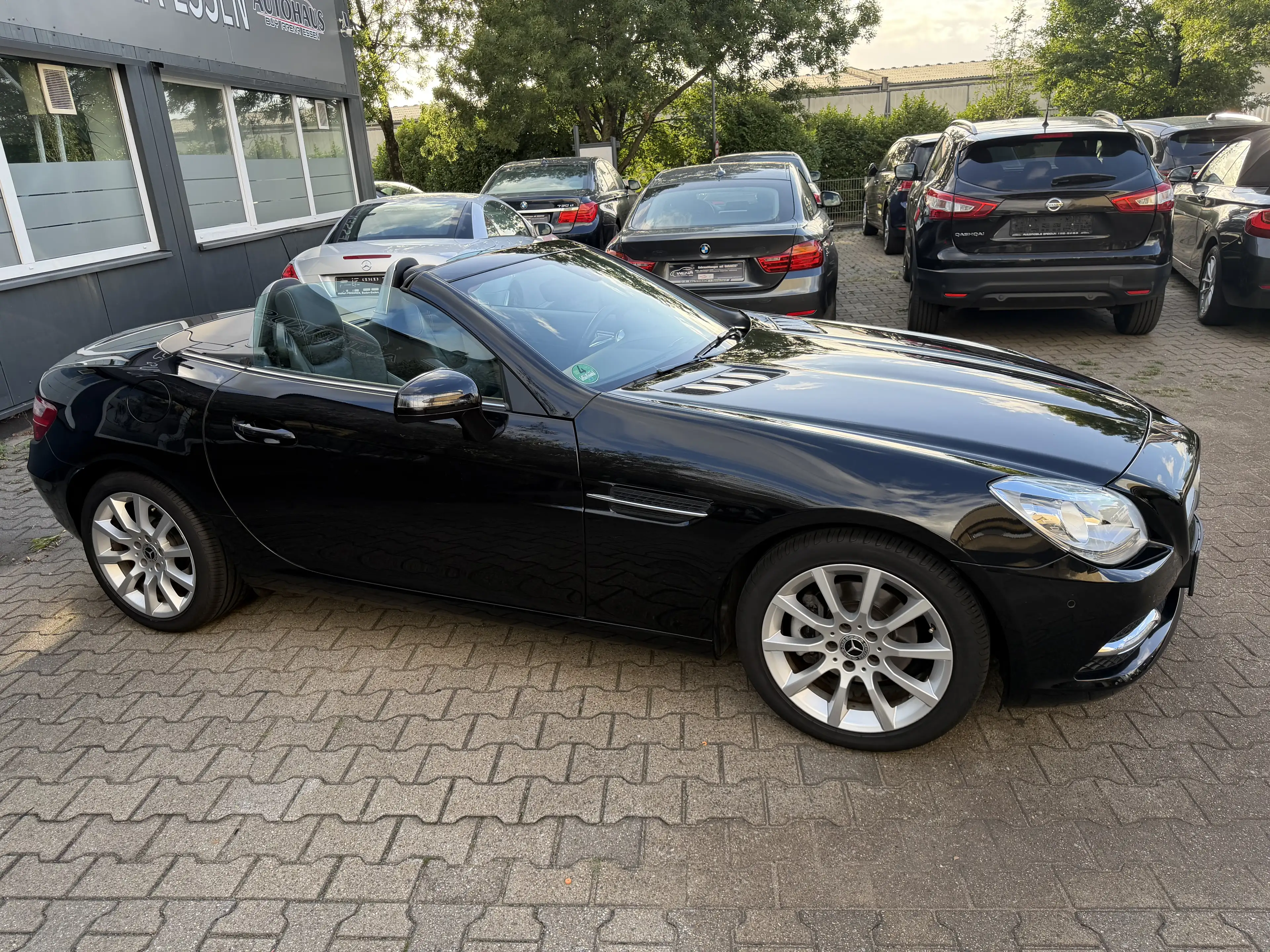 Mercedes-Benz SLK 200 BlueEfficiency 7G-TRONIC 1.Hand Voll S-Heft Top Gepflegt Leder Navi Schwarz — photo 11