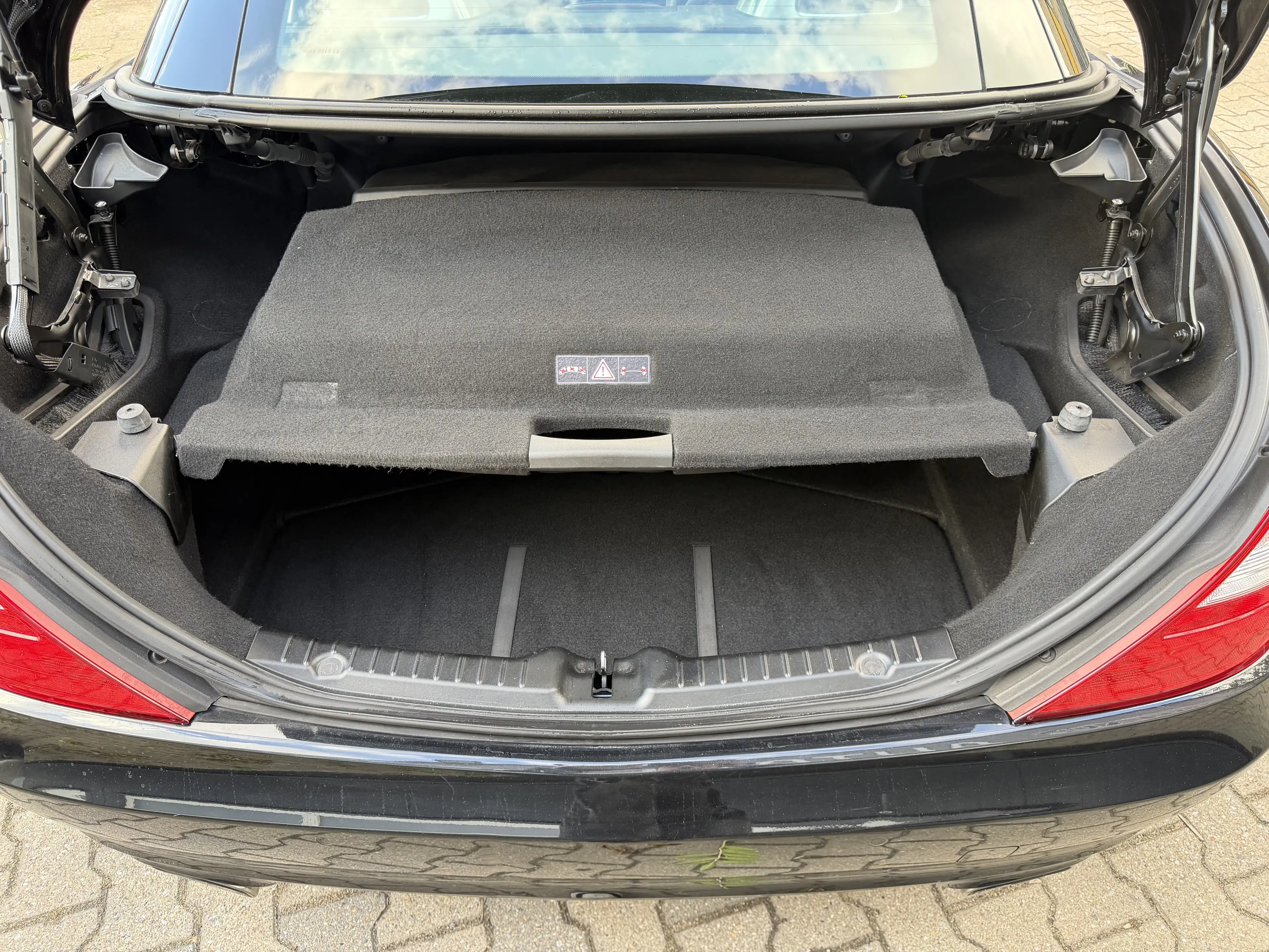 Mercedes-Benz SLK 200 BlueEfficiency 7G-TRONIC 1.Hand Voll S-Heft Top Gepflegt Leder Navi Schwarz — photo 12