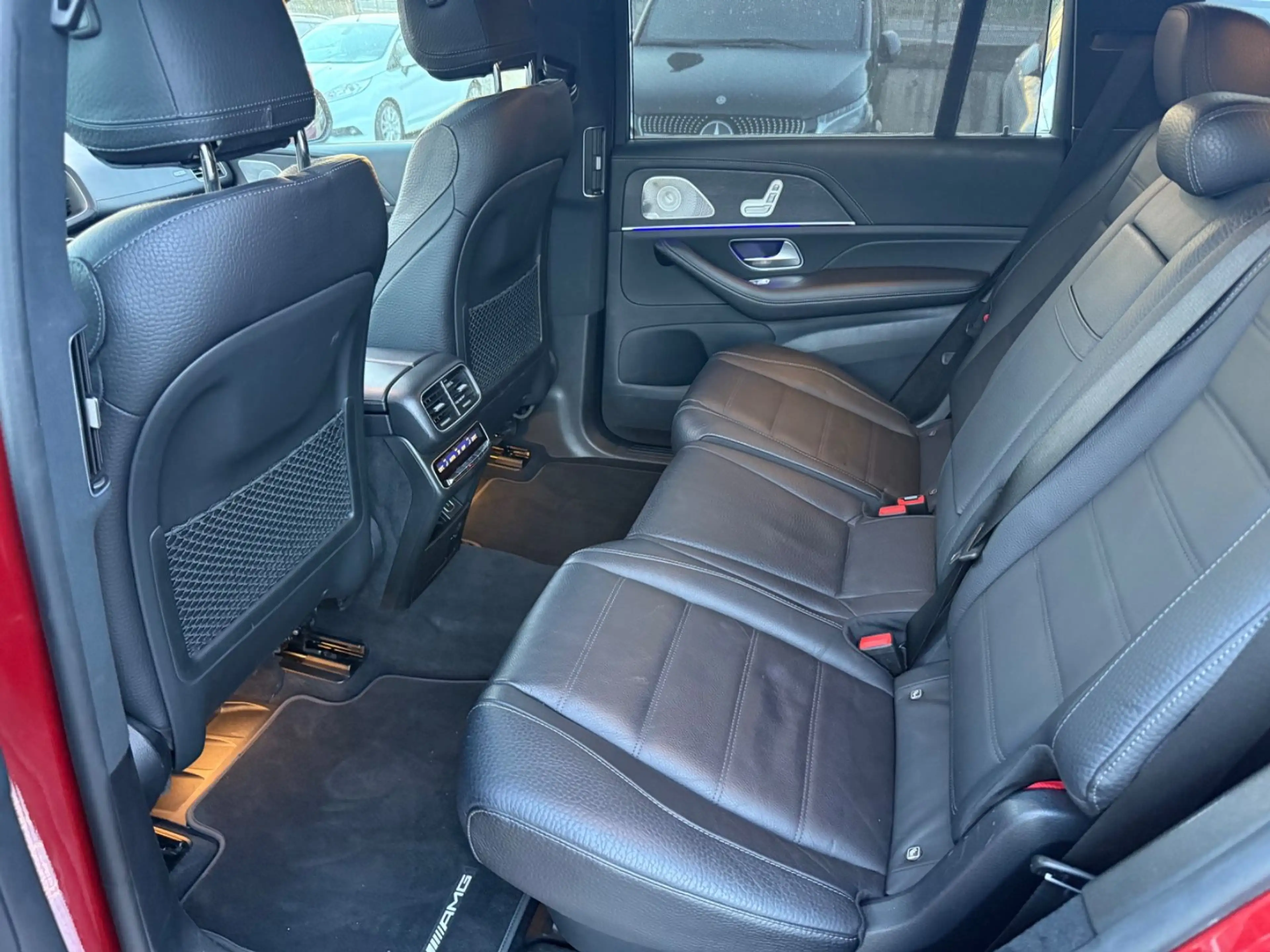 Mercedes-Benz GLS 400 d 4M AMG-Line*HUD*AIRMATIC*BURMESTER*AHK* — photo 13