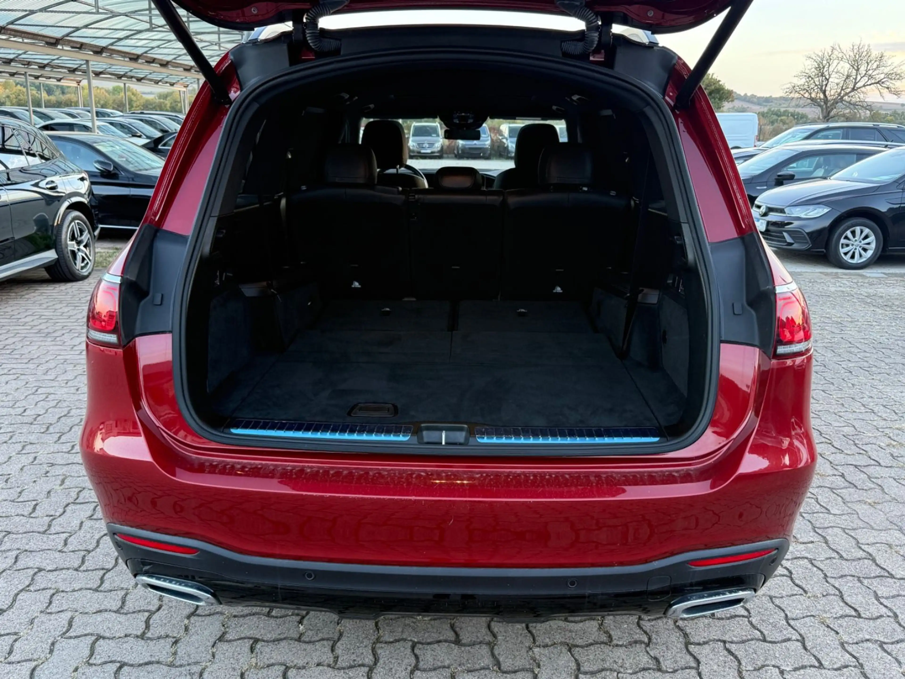 Mercedes-Benz GLS 400 d 4M AMG-Line*HUD*AIRMATIC*BURMESTER*AHK* — photo 7