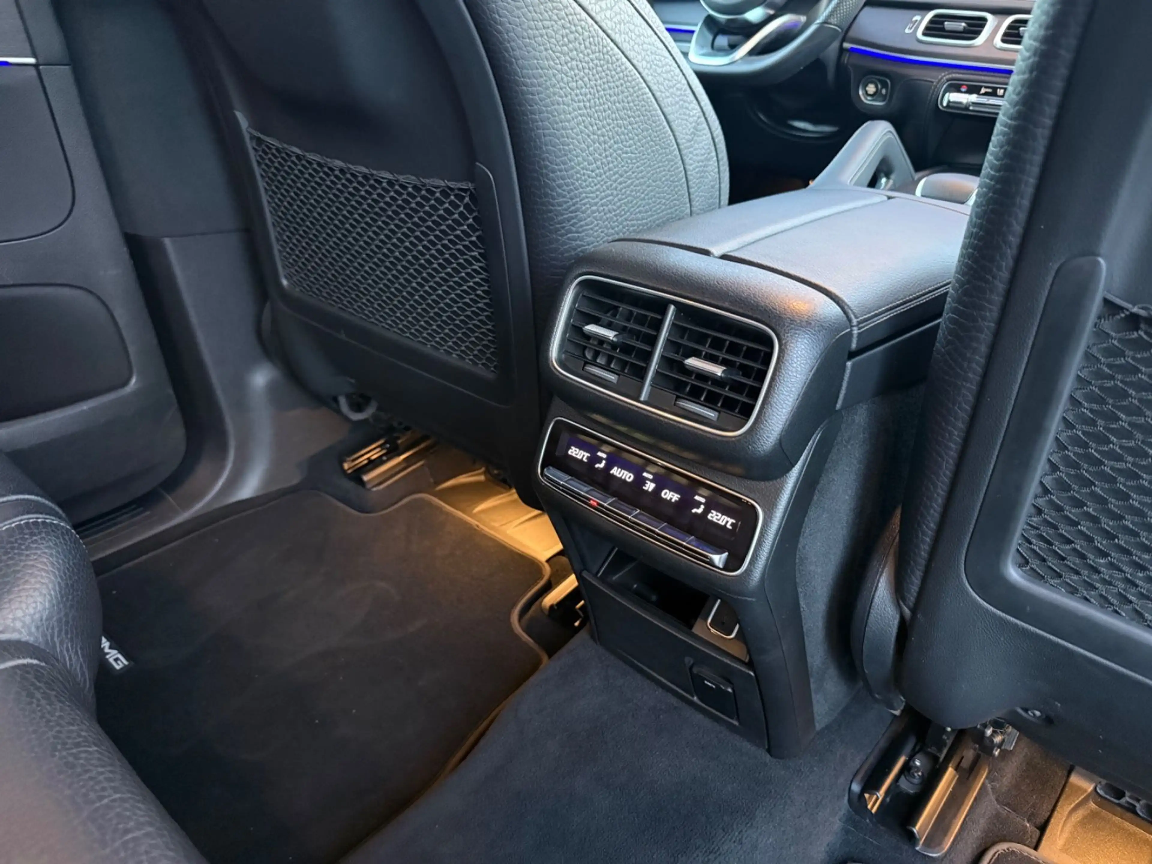 Mercedes-Benz GLS 400 d 4M AMG-Line*HUD*AIRMATIC*BURMESTER*AHK* — photo 15