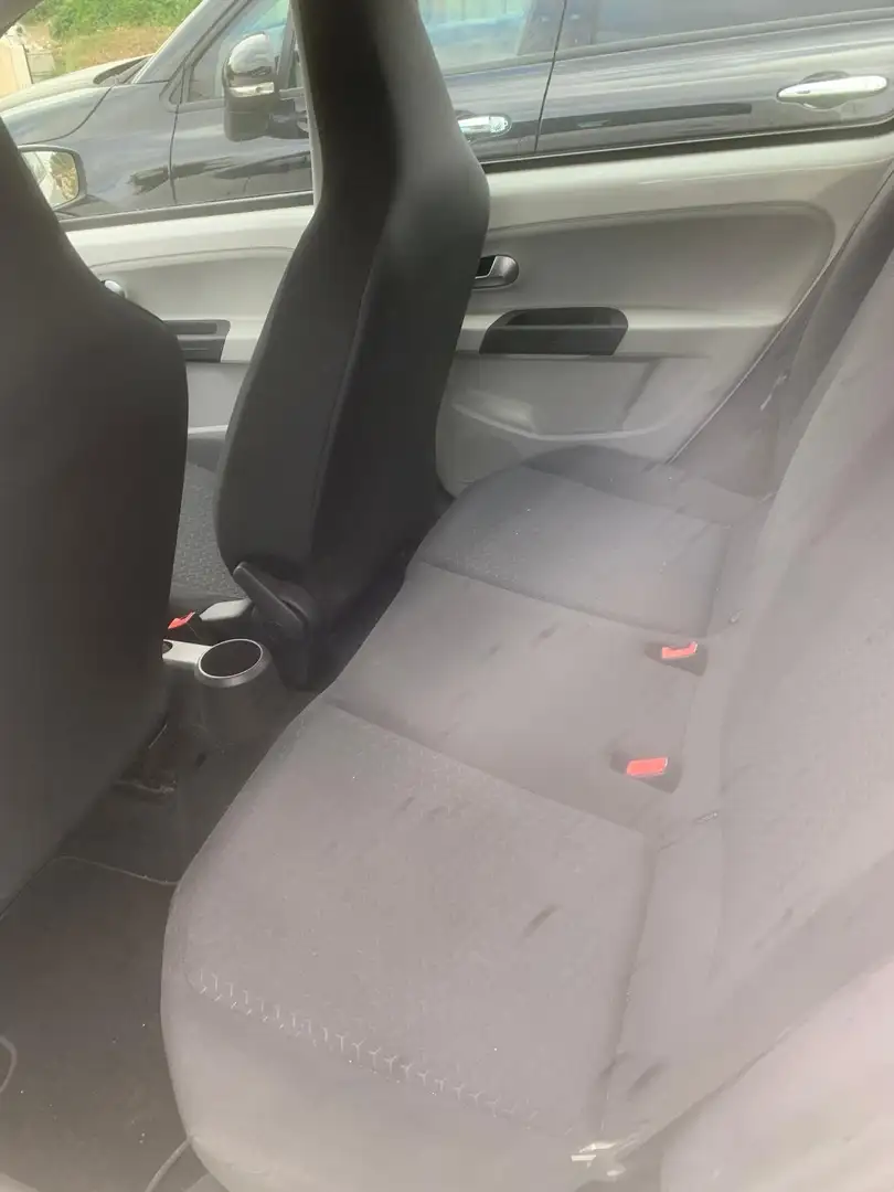 SEAT Mii Mii 5p 1.0 ecofuel Style s/radio 68cv Bianco - 1