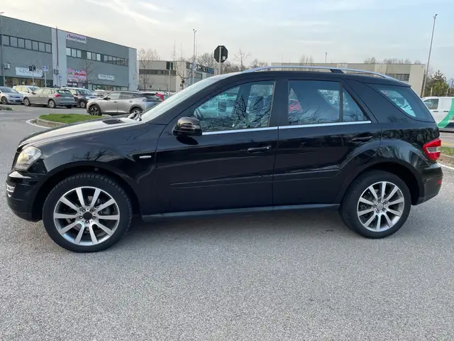 Mercedes-Benz ML 350 ML 350 BlueTEC 4Matic Premium