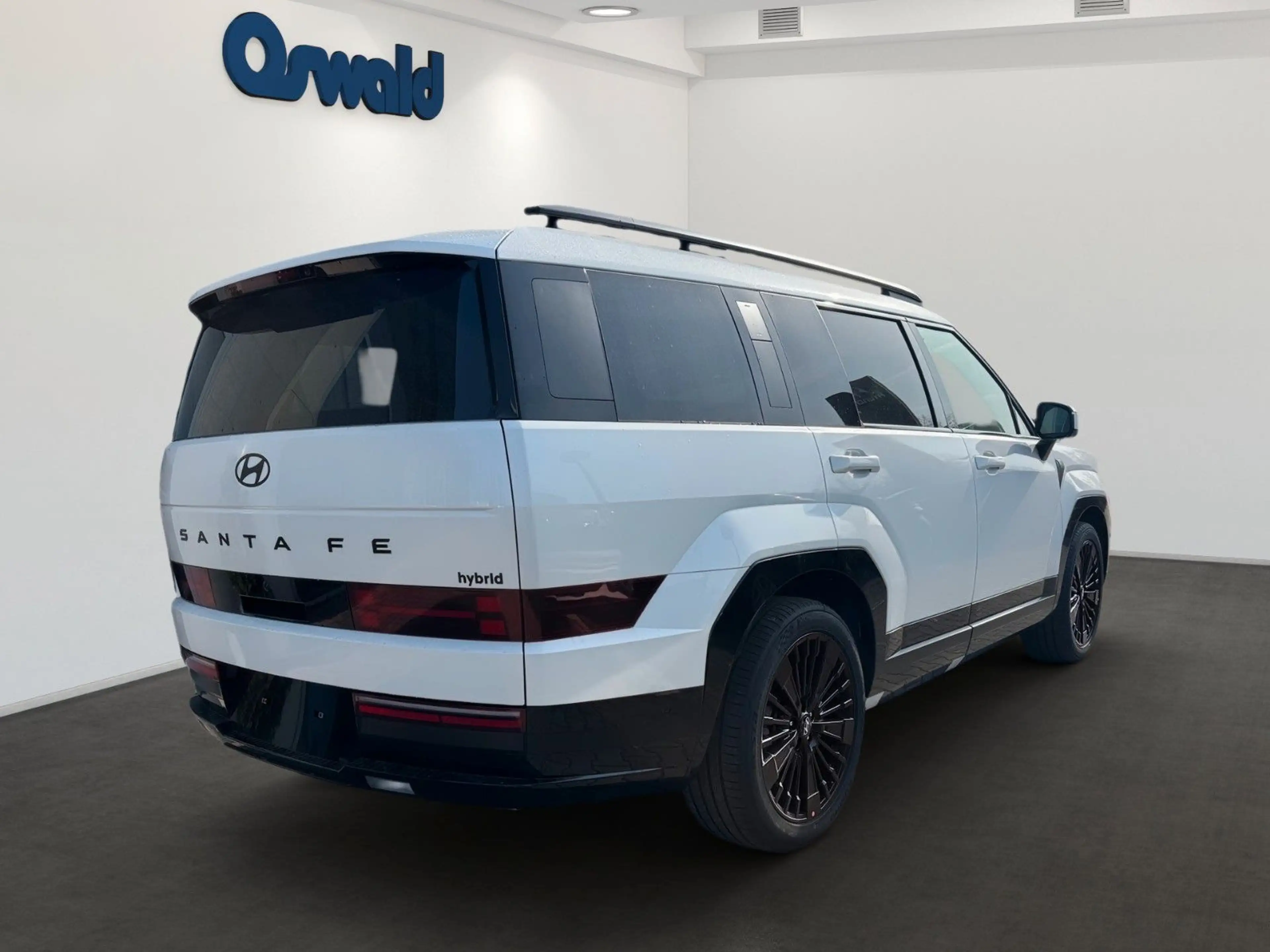 Hyundai SANTA FE 1.6 T-GDI Hybrid 158 kW 4WD Blackline 7 — photo 3