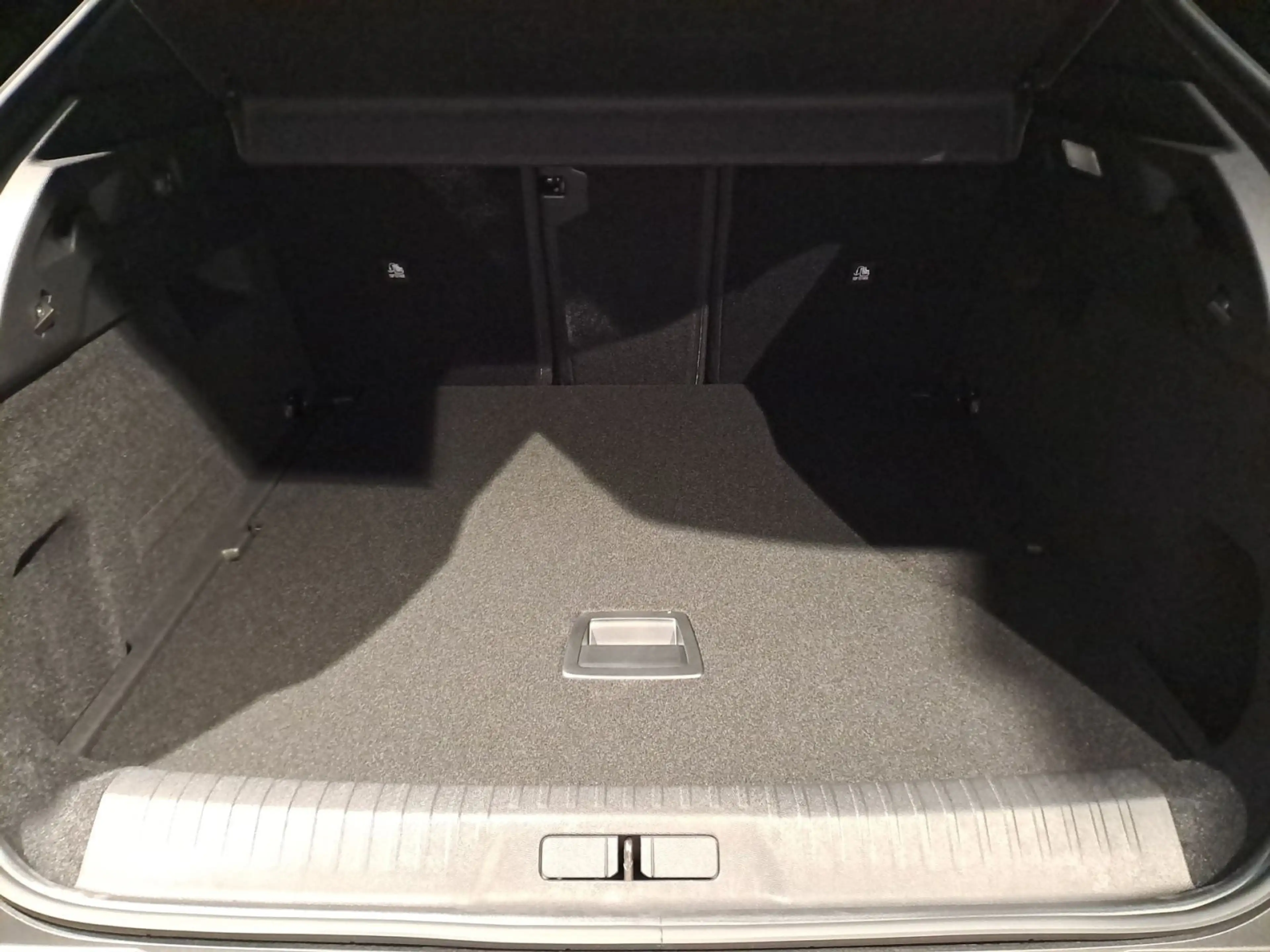 Peugeot 3008 GT HYBRID 145 e-DSC6 KAMERA SHZ NAVI LED — photo 12