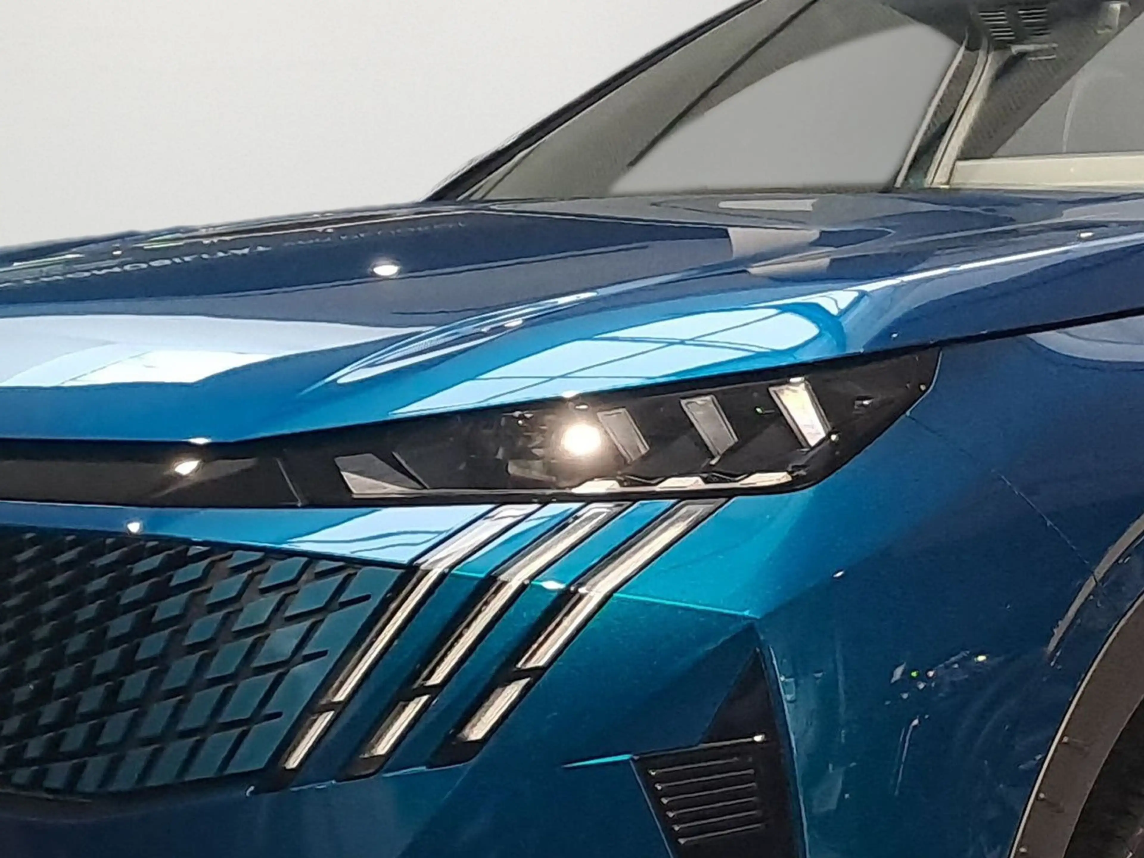 Peugeot 3008 GT HYBRID 145 e-DSC6 KAMERA SHZ NAVI LED — photo 5