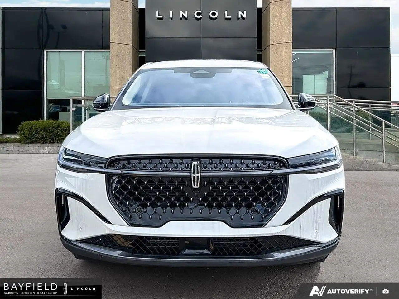 Lincoln Nautilus снимка Lincoln Nautilus