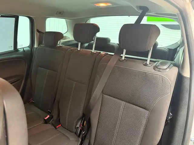 Opel Zafira view 15