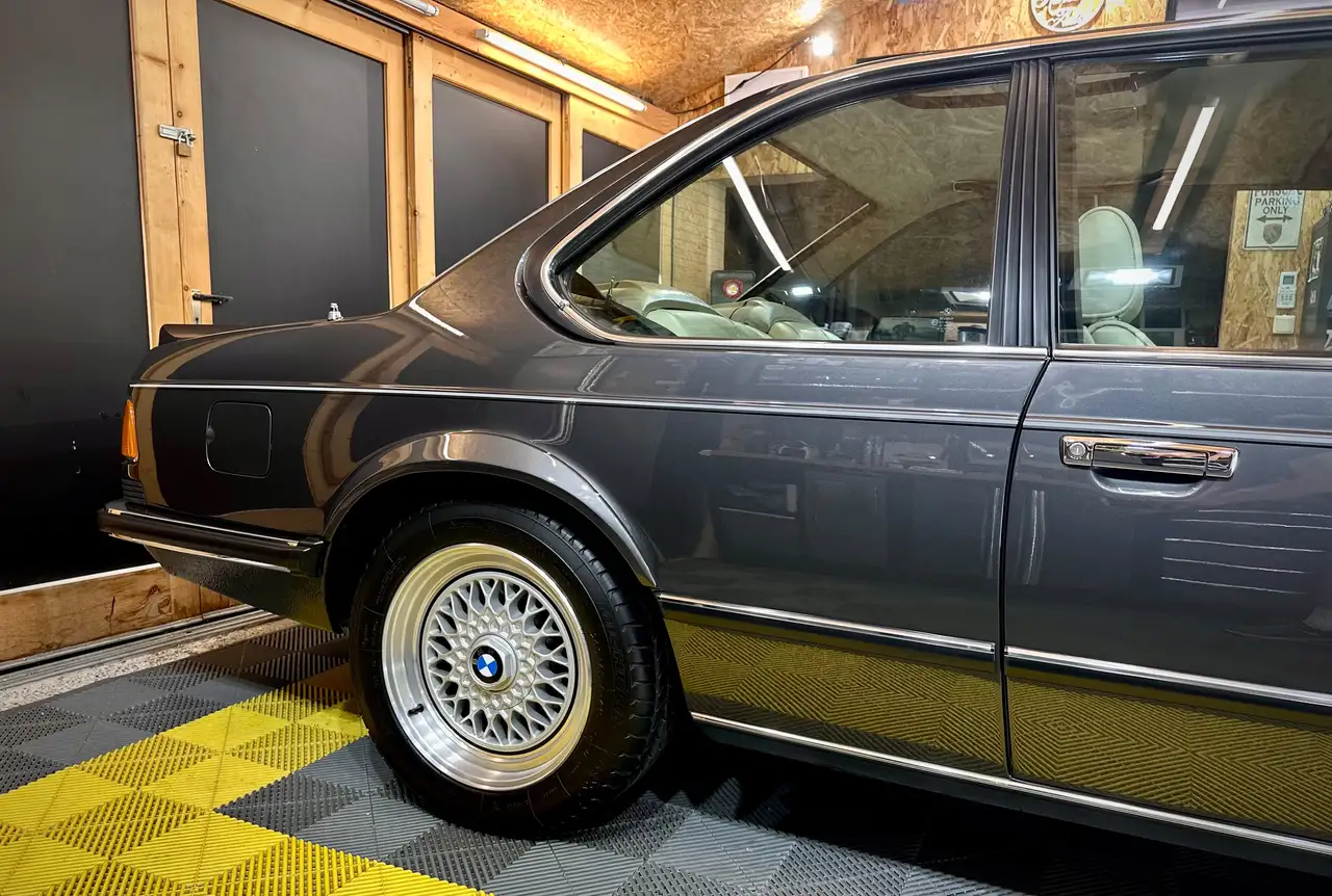 BMW 1er M Coupé M635CSI, foto 5