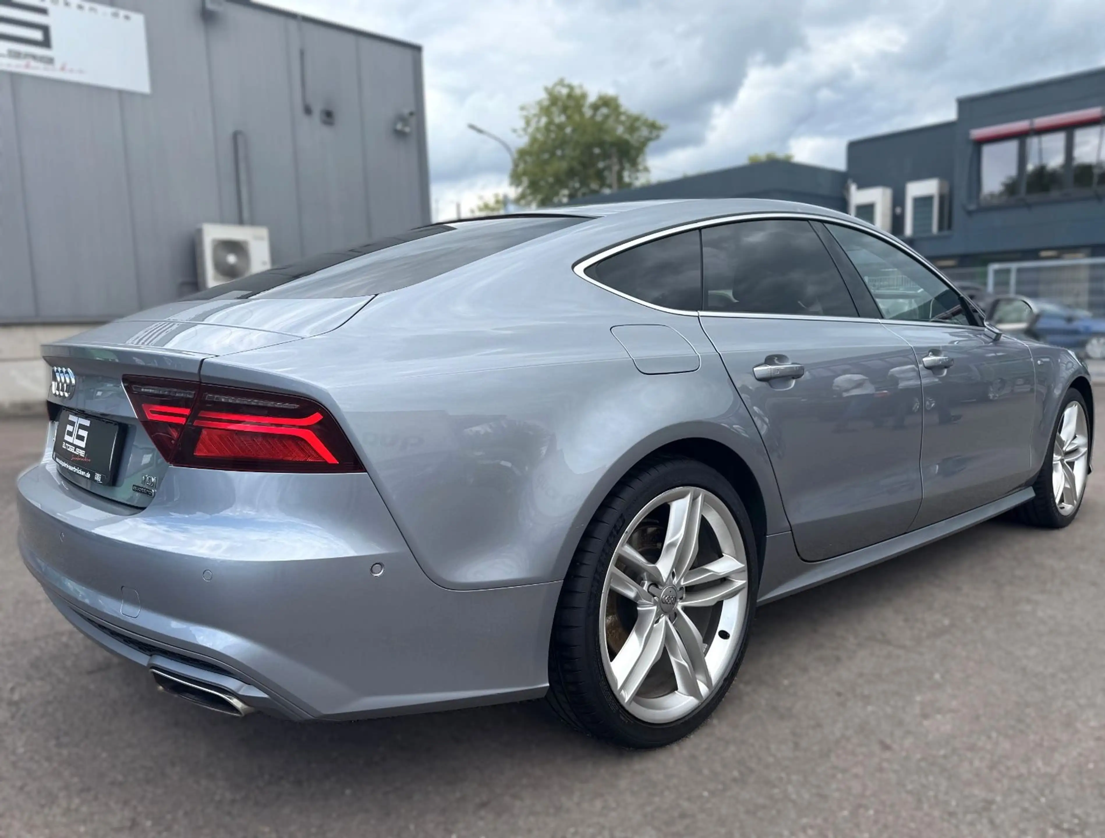 Audi A7 SB 3.0TDI quattro S line *Matrix/Bose/2.Hand* — photo 6