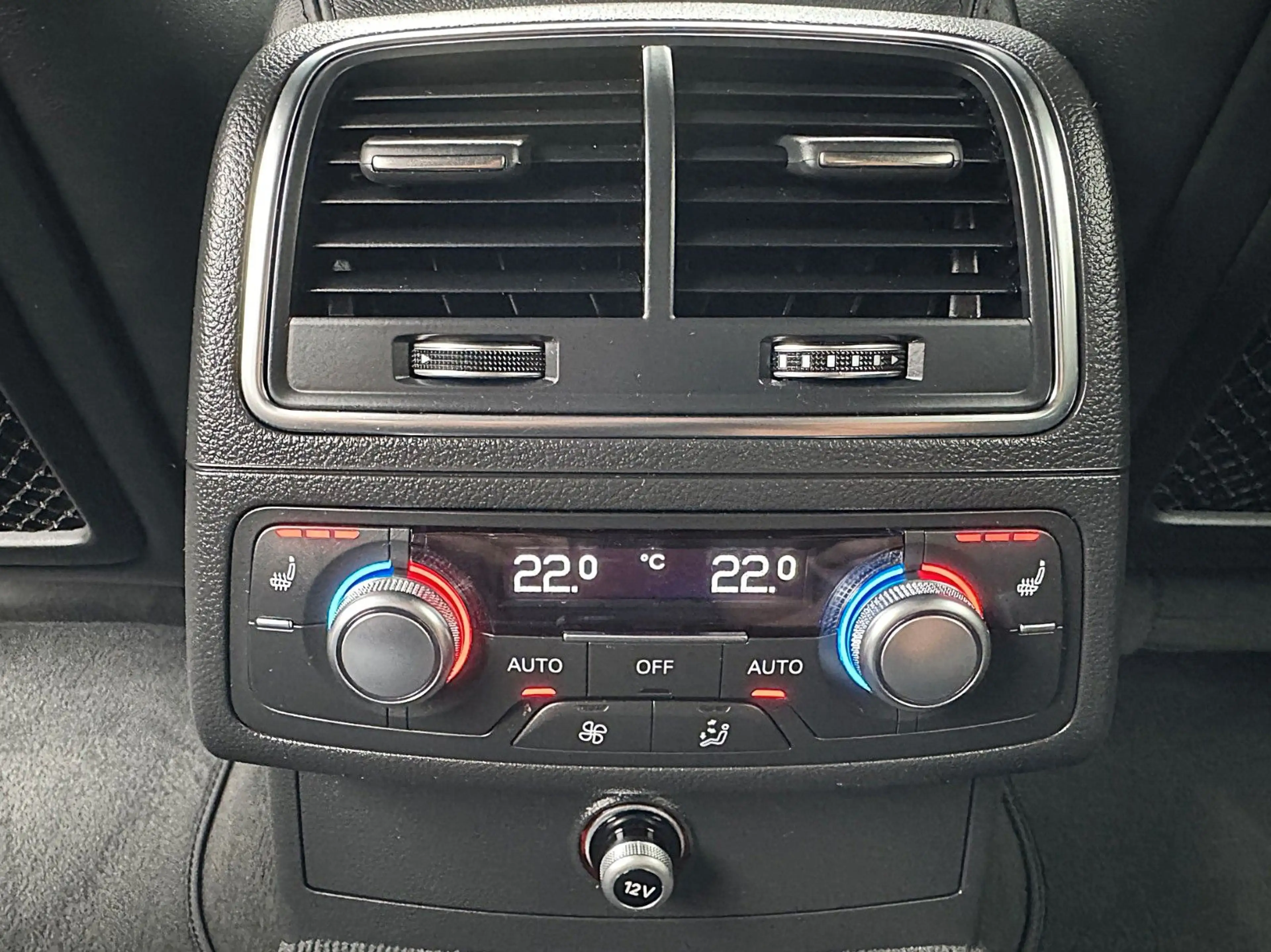 Audi A7 SB 3.0TDI quattro S line *Matrix/Bose/2.Hand* — photo 14