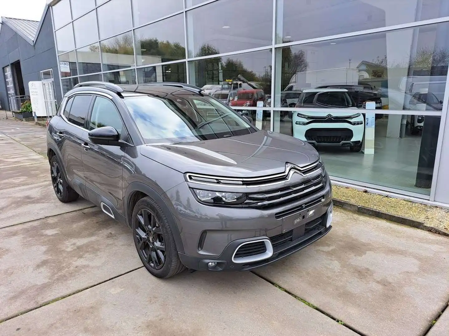 Citroen C5 Aircross 1.5 BLUEHDI 130 S\u0026S MAN6 SHINE Gris - 1