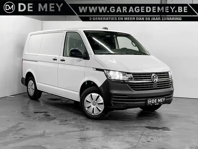 Volkswagen Transporter 2.0 TDI / Carplay / Trekhaak / Parkeersensoren voor en achteraan / Reservewiel
