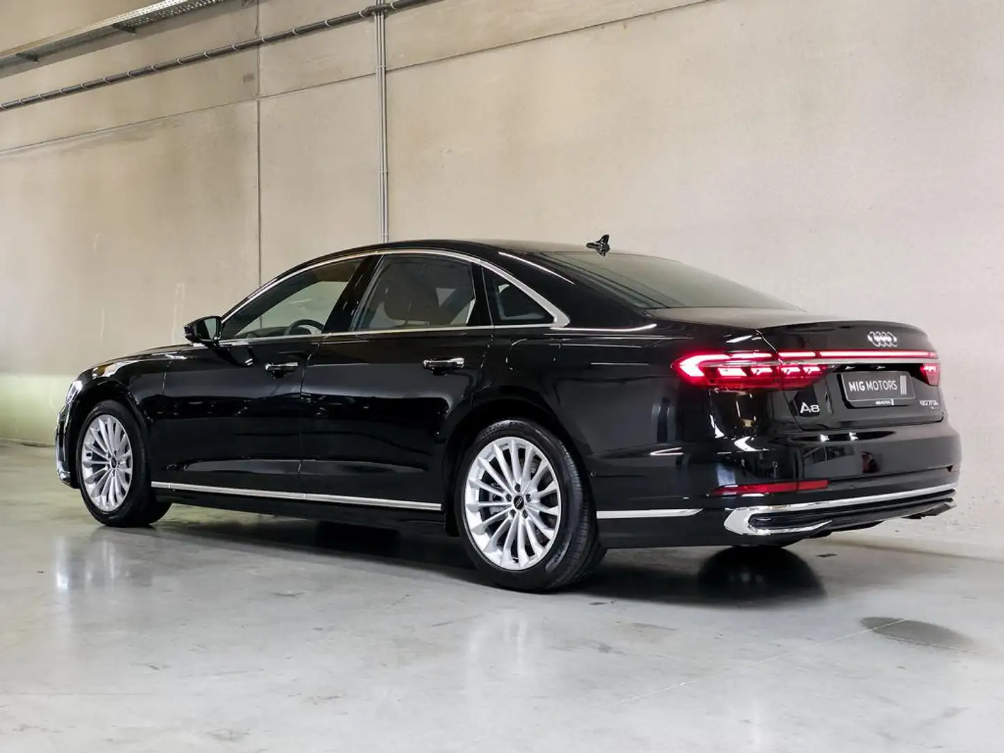 Audi A8 TFSIe quattro Zwart - 2