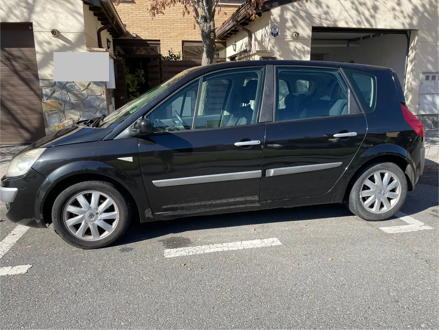 Renault Scenic Scénic 1.6 Dynamique Aut. Dynamique Negro - 2