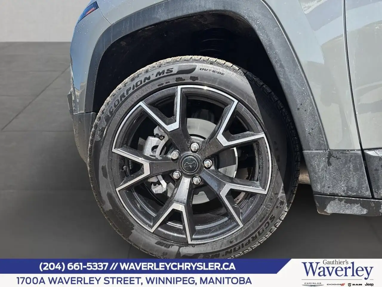 Jeep Cherokee снимка Jeep Cherokee