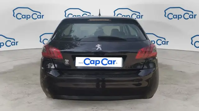 Peugeot 308 view 3