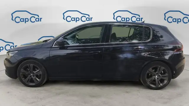 Peugeot 308 view 2