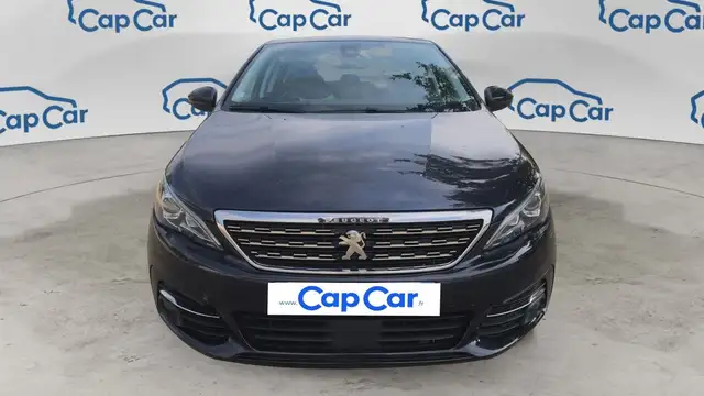 Peugeot 308 view 5