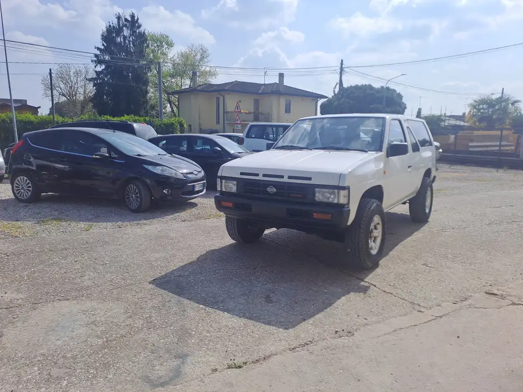 Nissan Terrano 1993 из Европы — купить под ключ