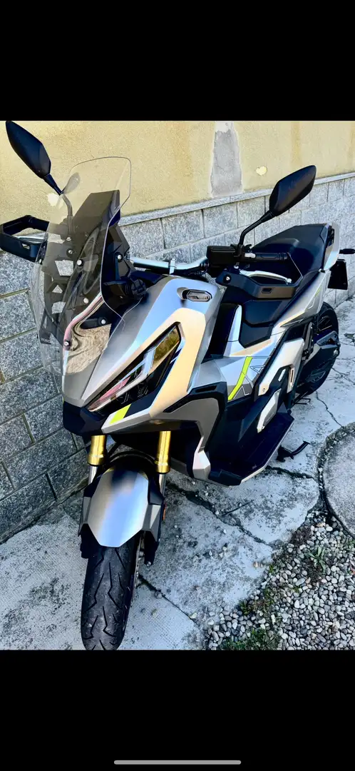 Honda X-ADV 750cc - 1