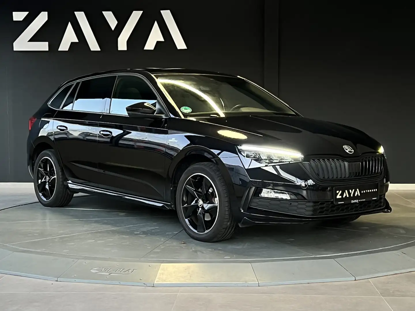 Skoda Scala 1.0 TSI Monte Carlo*PANO*AHK*LED* Schwarz - 1