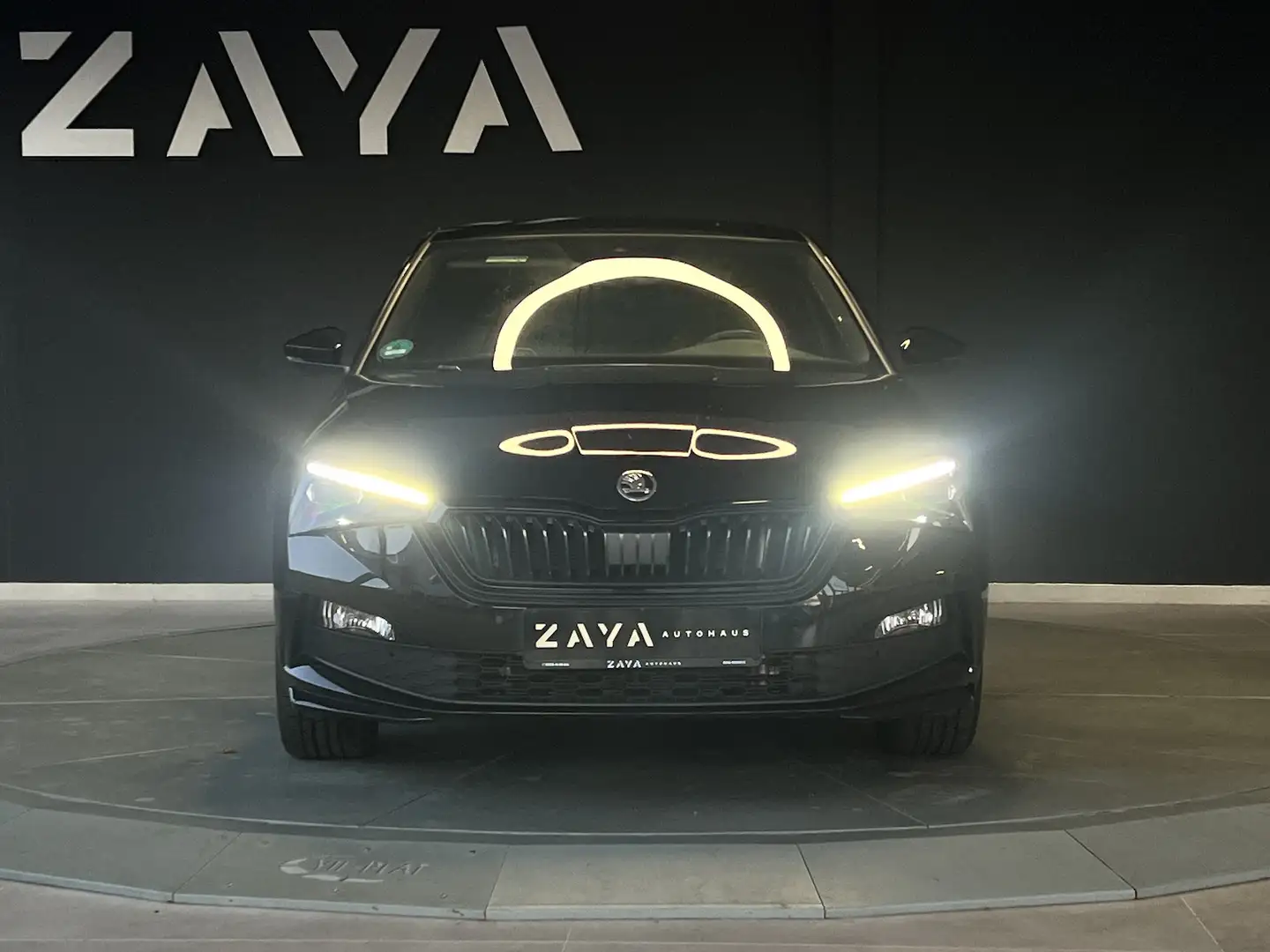 Skoda Scala 1.0 TSI Monte Carlo*PANO*AHK*LED* Schwarz - 2