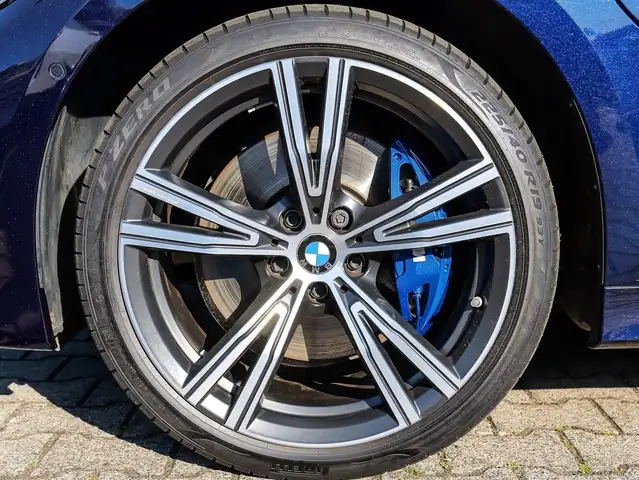 BMW M view 4