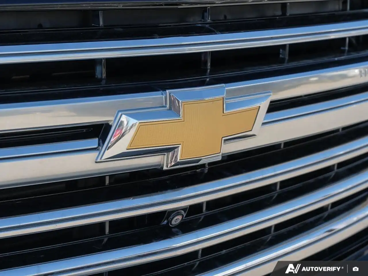 Chevrolet Suburban снимка Chevrolet Suburban