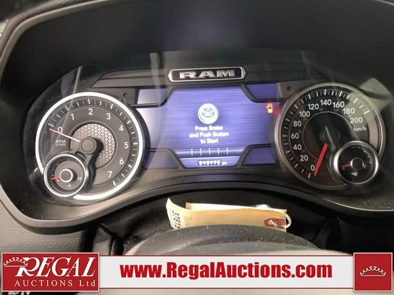RAM 1500 снимка RAM 1500