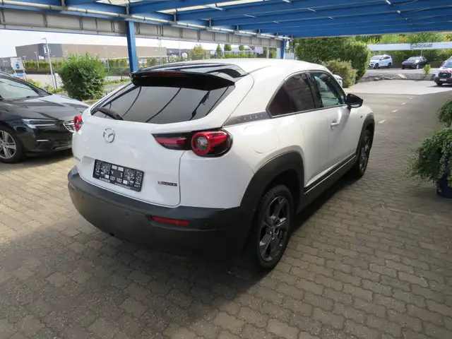 Mazda MX-30 view 5