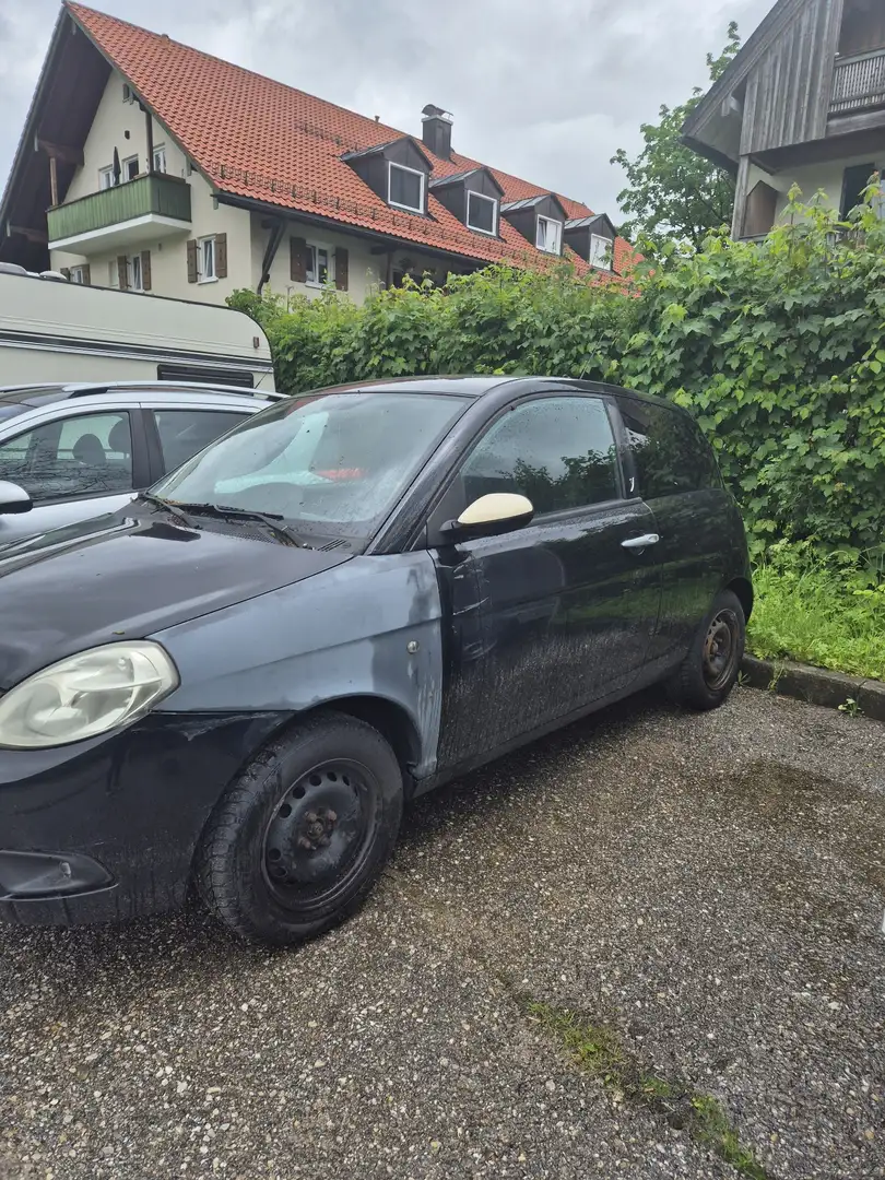 Lancia Ypsilon Y 1.2 8v - 2