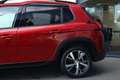 Peugeot 2008 1.2 PureTech GT-line Rood - thumbnail 6