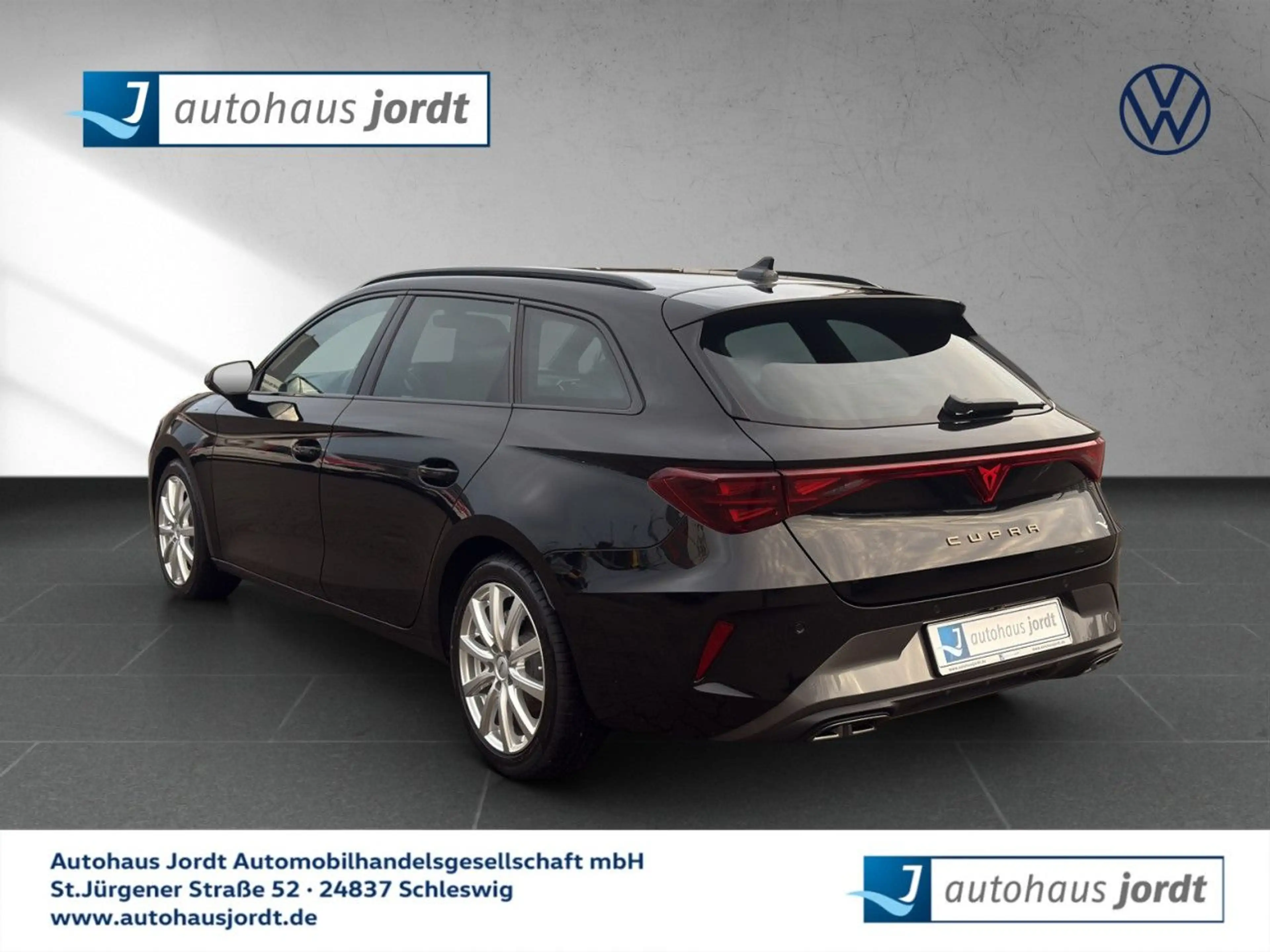 CUPRA Leon Sportstourer 1.5 TSI OPF Edge DSG EPH FLA LED — photo 3