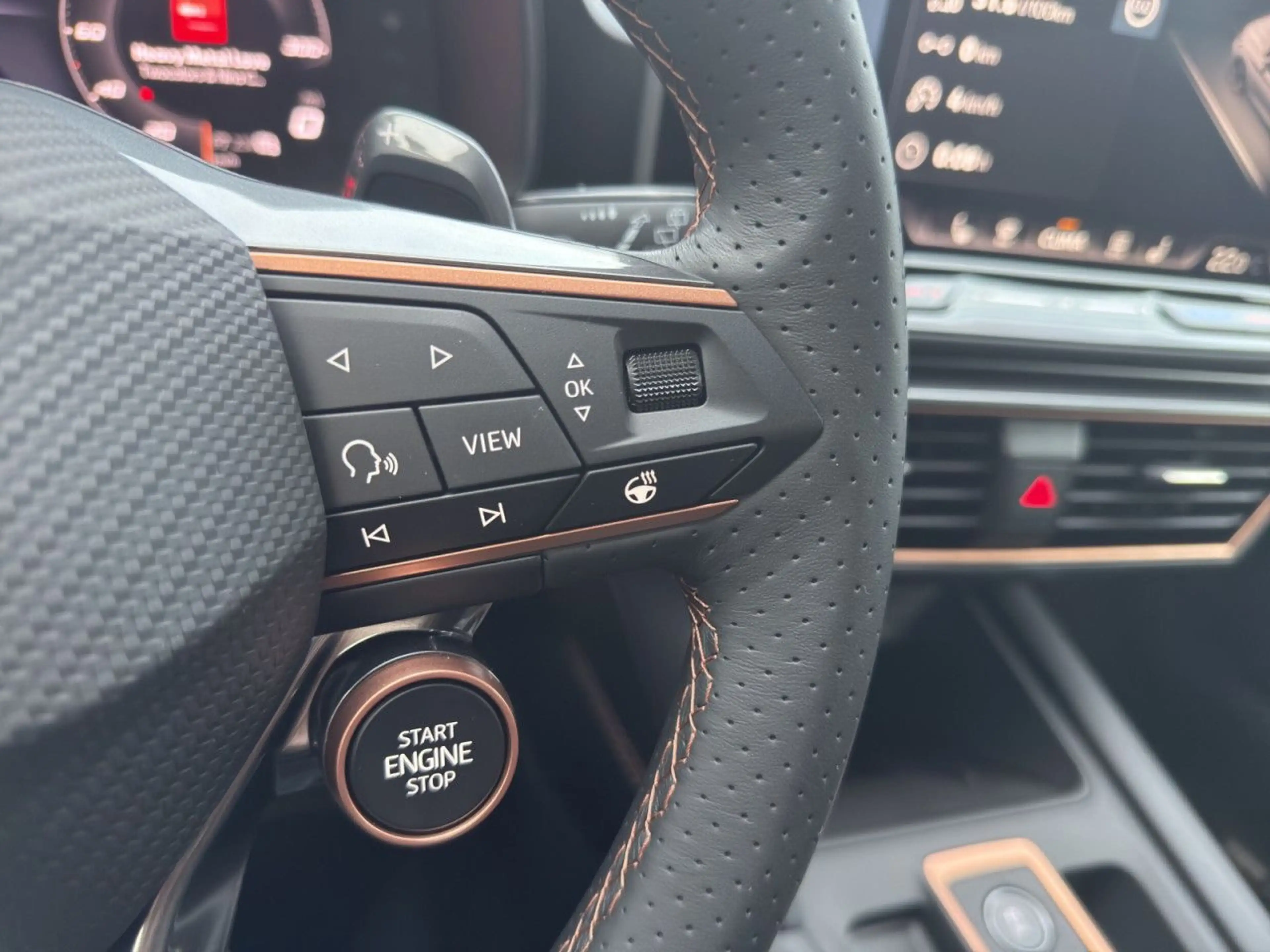 CUPRA Leon Sportstourer 1.5 TSI OPF Edge DSG EPH FLA LED — photo 15