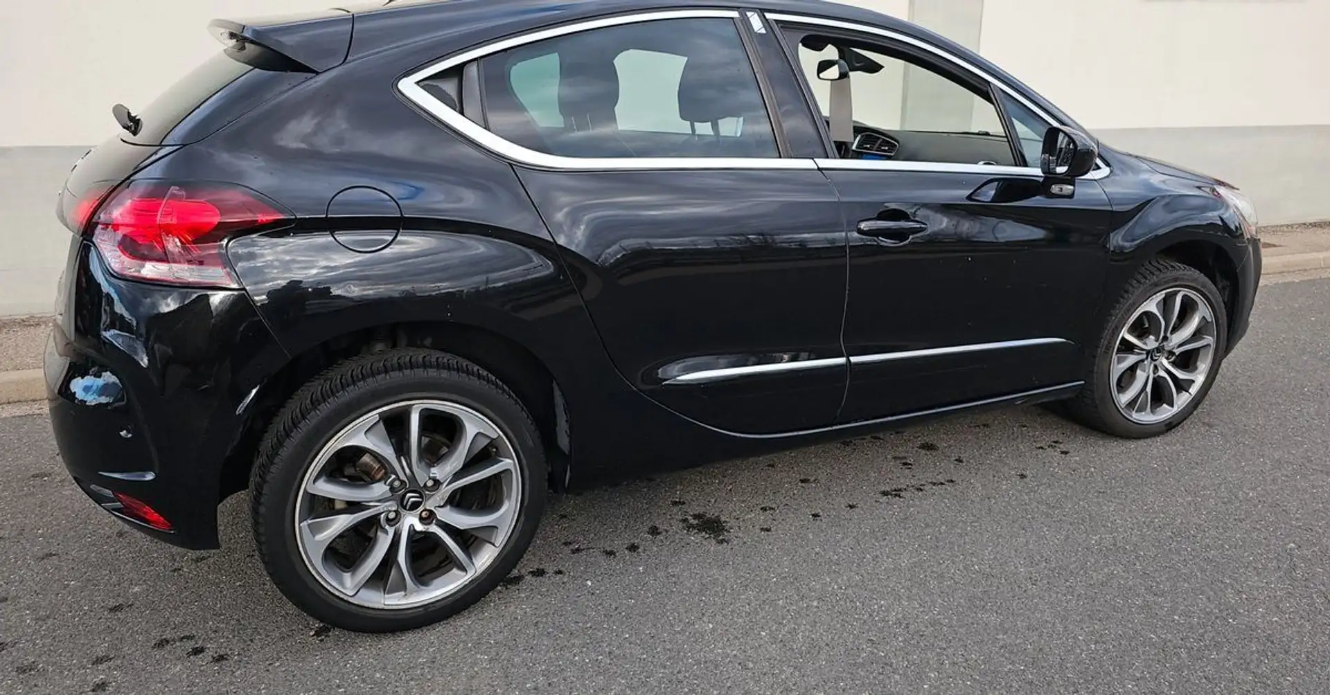 Citroen DS4 2.0 hdi 163 noir sport chic Noir - 2