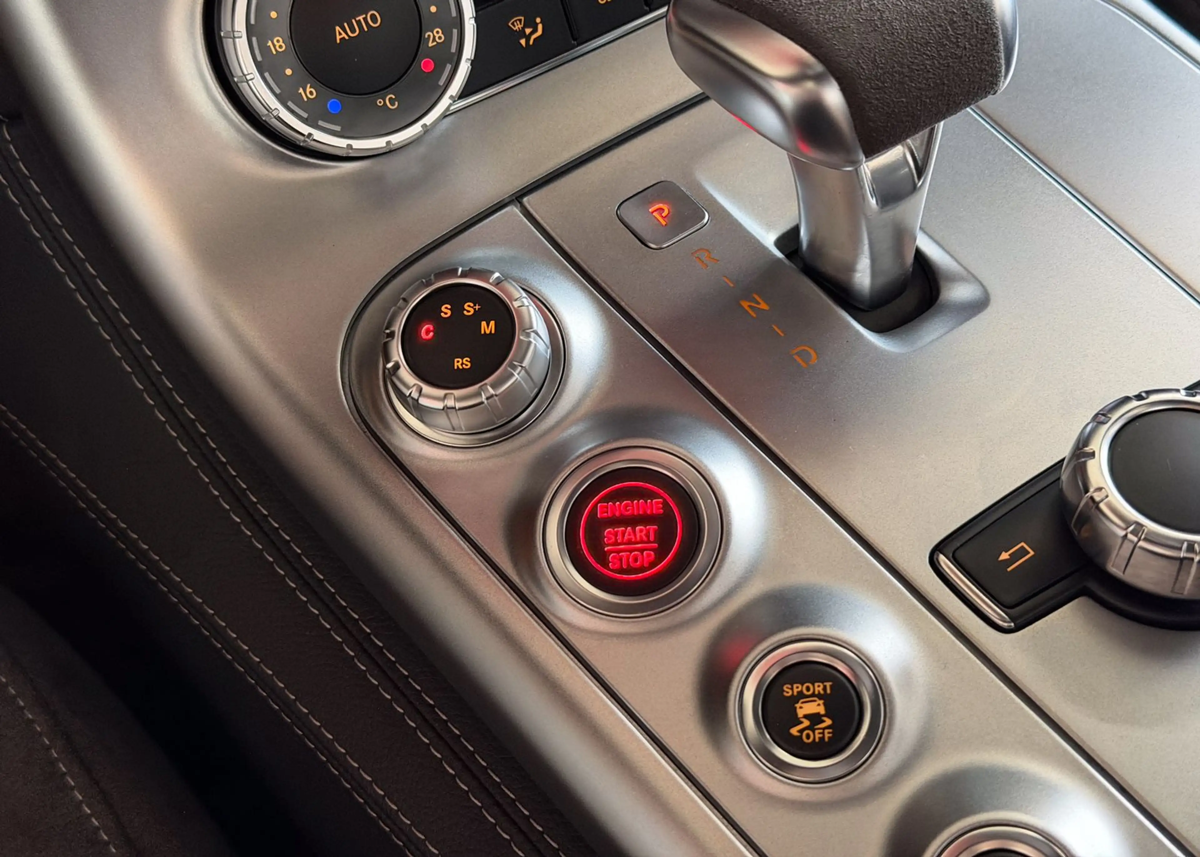 Mercedes-Benz SLS Coupe deutsche EZ Bang&Olufsen Keramik — photo 30
