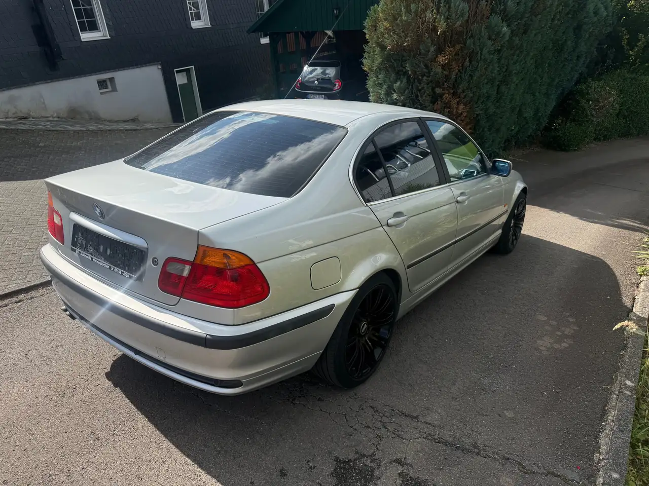 BMW 320 3er 320i Edition Sport *Tüv:neu*, foto 4