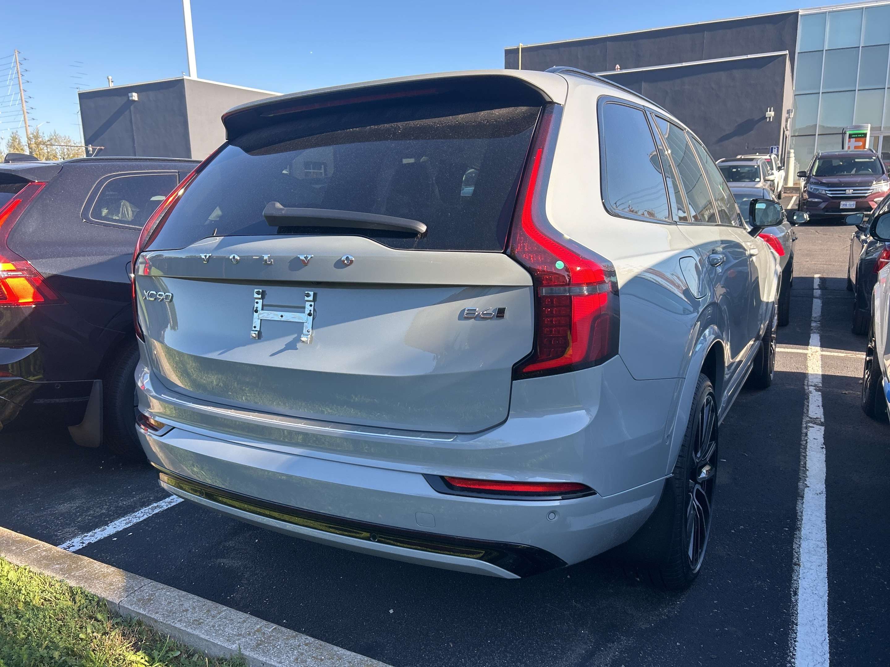2026 Volvo XC90 alt 4