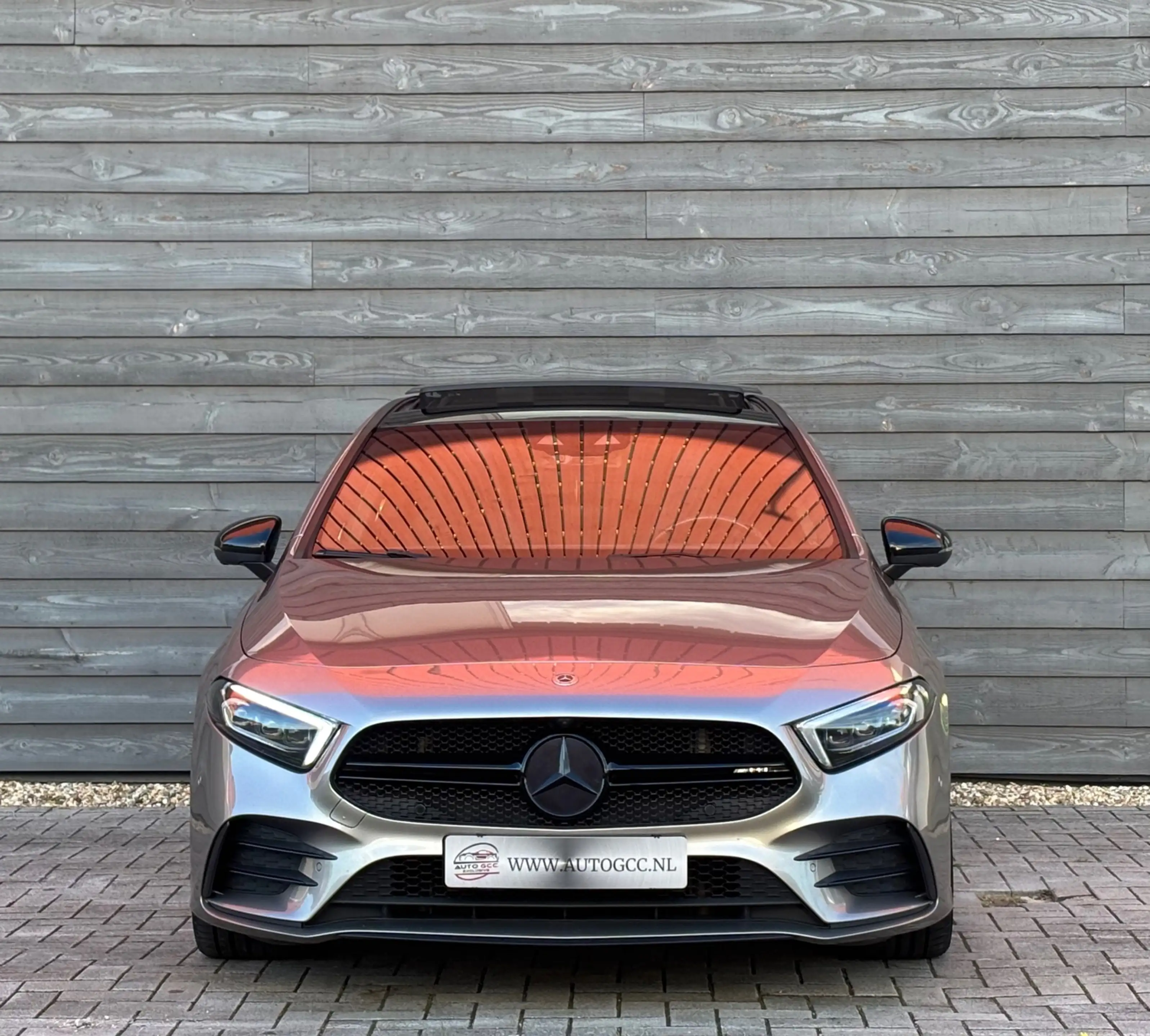 Mercedes-Benz A 35 AMG 4MATIC EDITION 1 PANO HUD MEMORY AUT SFEER VOL OPT — photo 2