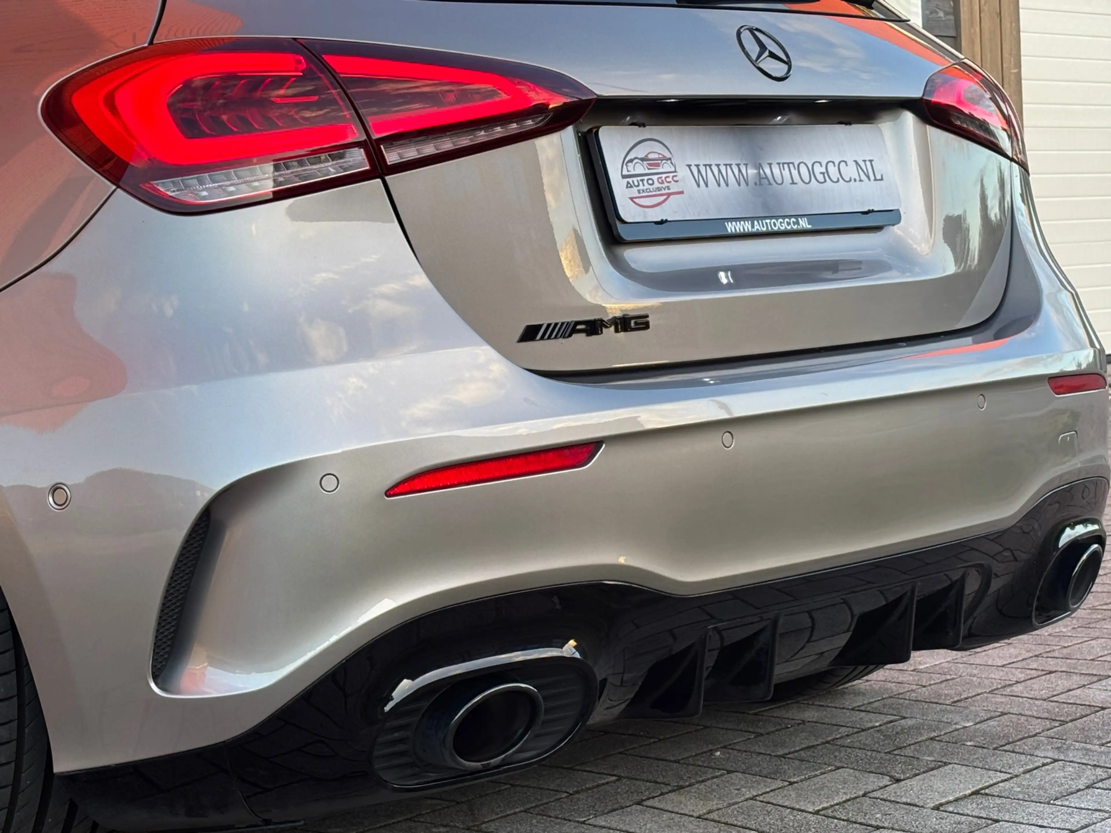Mercedes-Benz A 35 AMG 4MATIC EDITION 1 PANO HUD MEMORY AUT SFEER VOL OPT — photo 14
