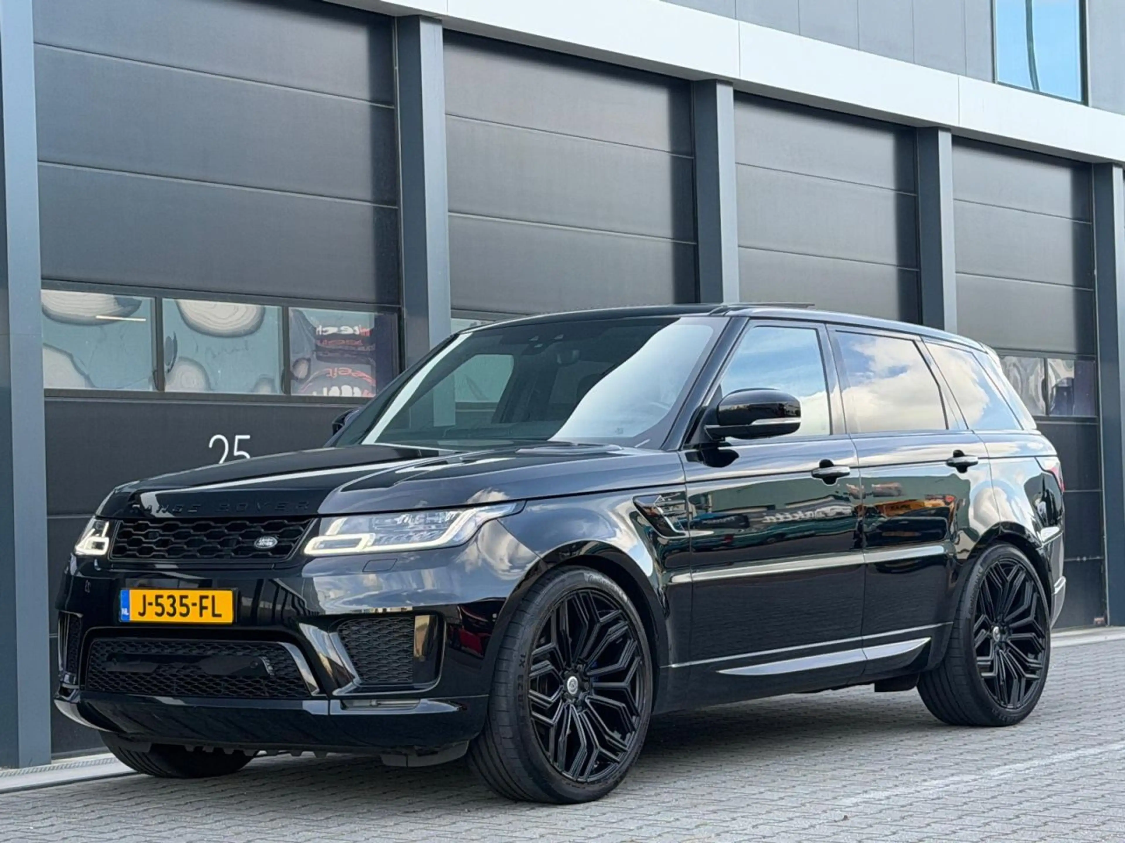 Land Rover Range Rover Sport 3.0 SDV6 Autobiography Dynamic URBAN
