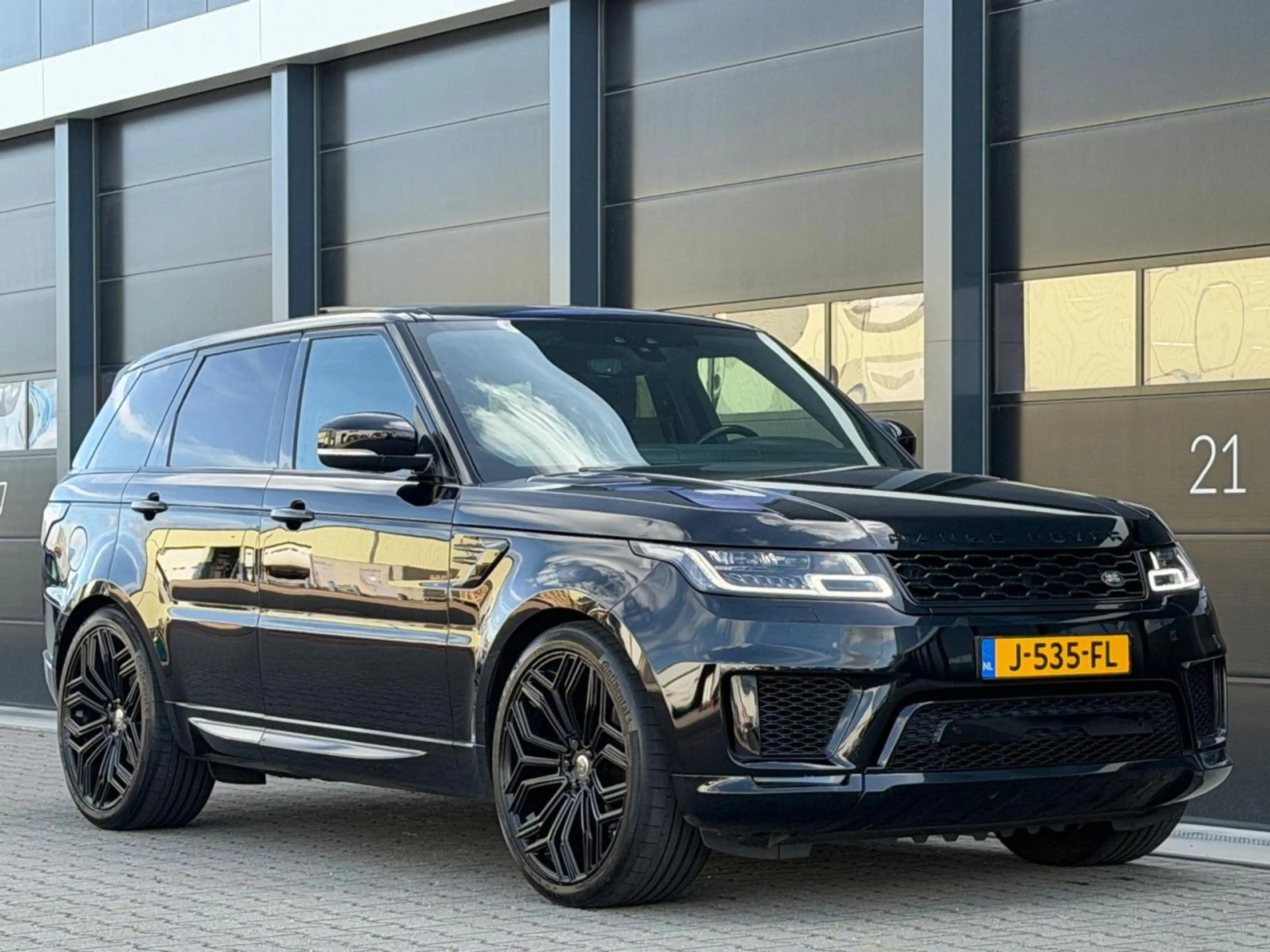 Land Rover Range Rover Sport 3.0 SDV6 Autobiography Dynamic URBAN — photo 2