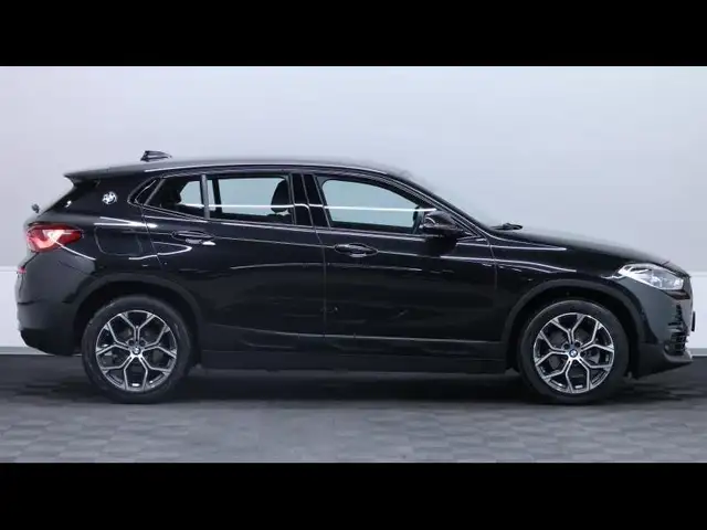 BMW X2 view 4