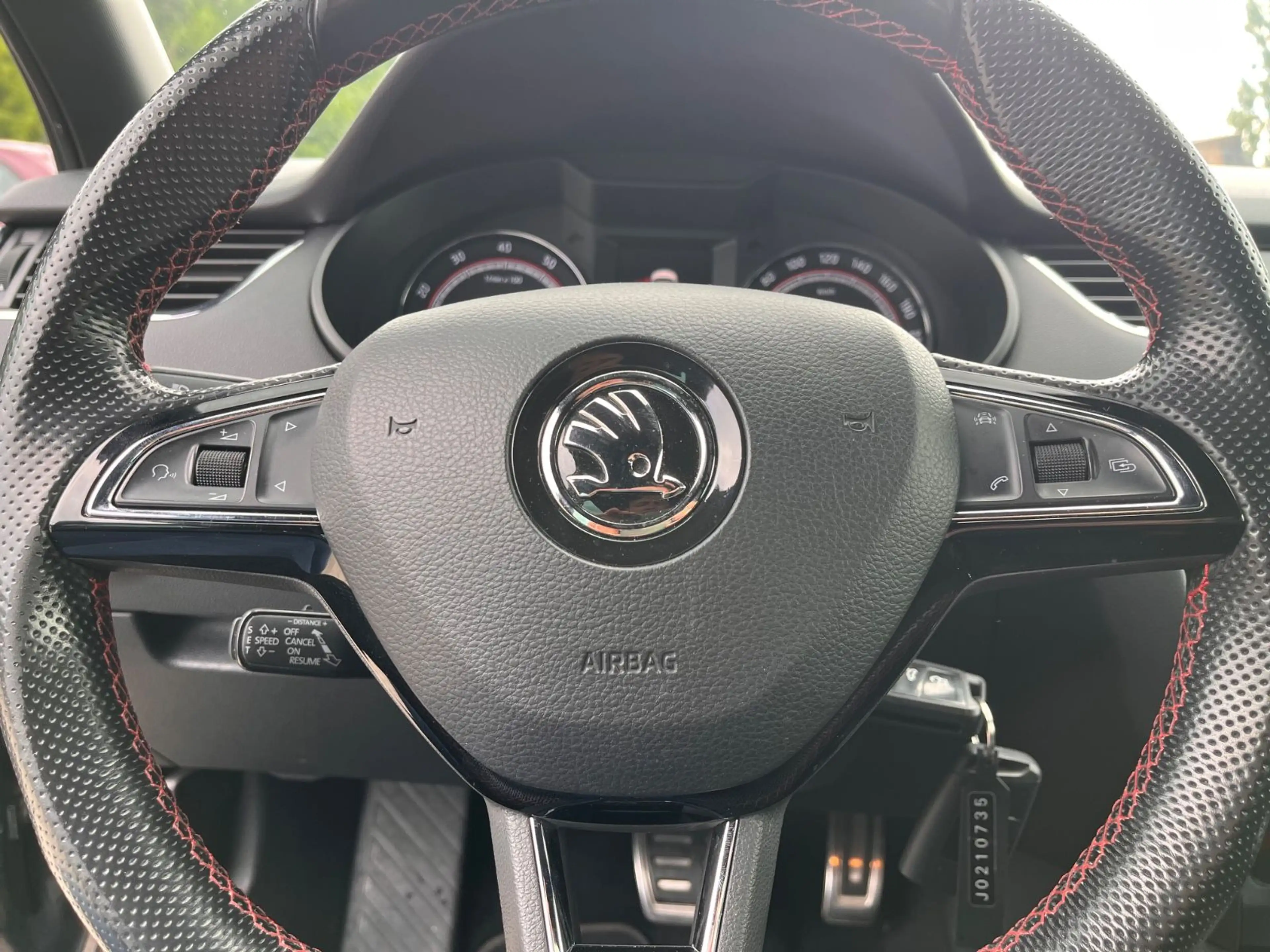 Skoda Octavia Combi RS 415PS Stage 3  Navi ACC LED — photo 11