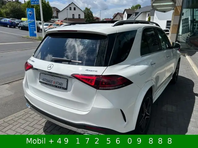 Mercedes-Benz GLE view 2