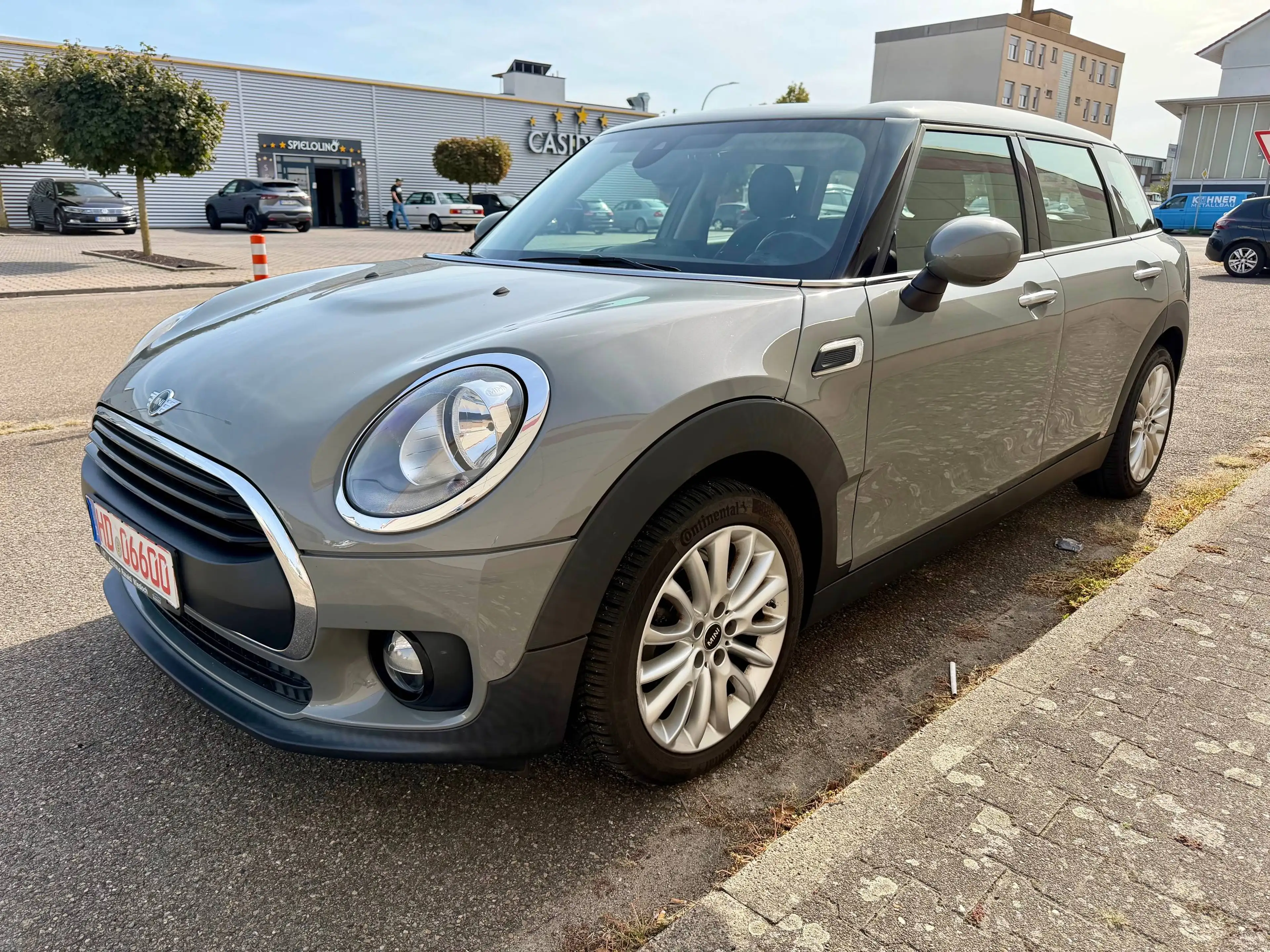 MINI One Clubman One - NAVI + SHZ + PDC
