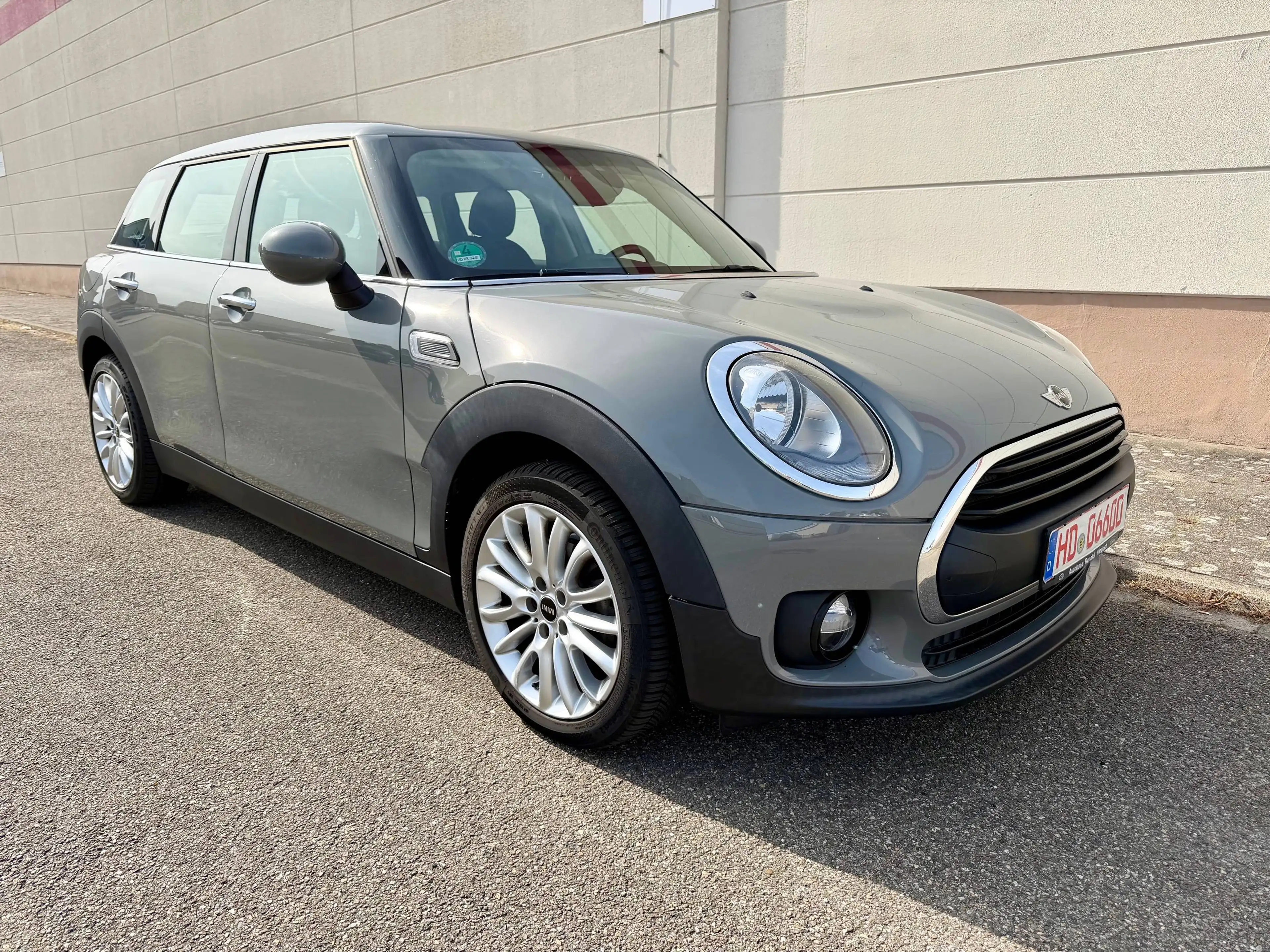 MINI One Clubman One - NAVI + SHZ + PDC — photo 2
